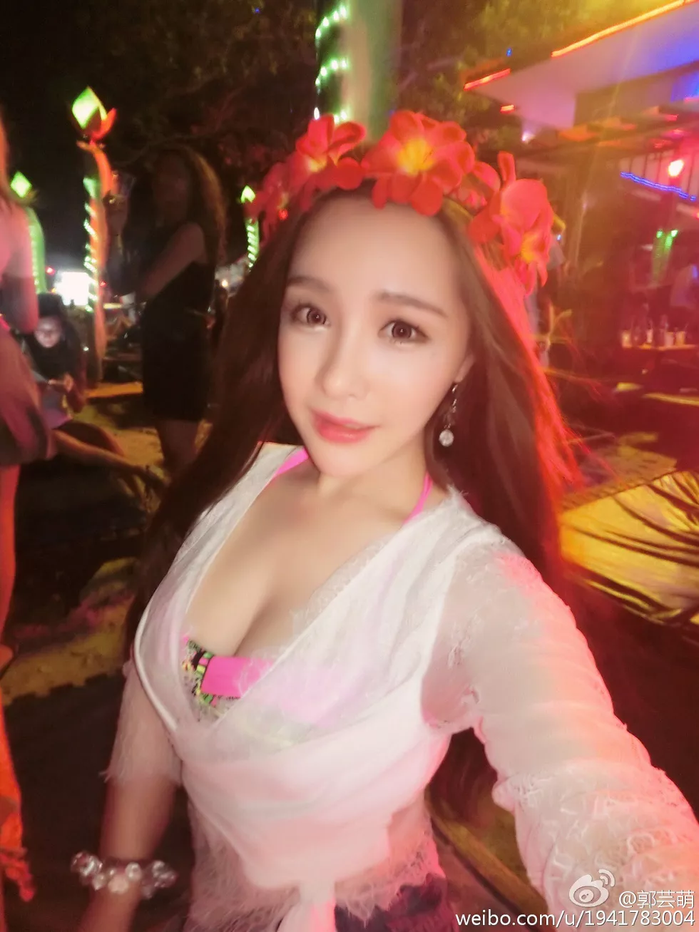 Xgyw.Org_美女嫩模郭芸萌性感自拍美图写真微博合集270P