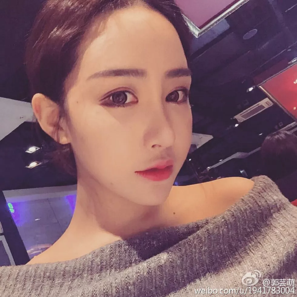 Xgyw.Org_美女嫩模郭芸萌性感自拍美图写真微博合集270P