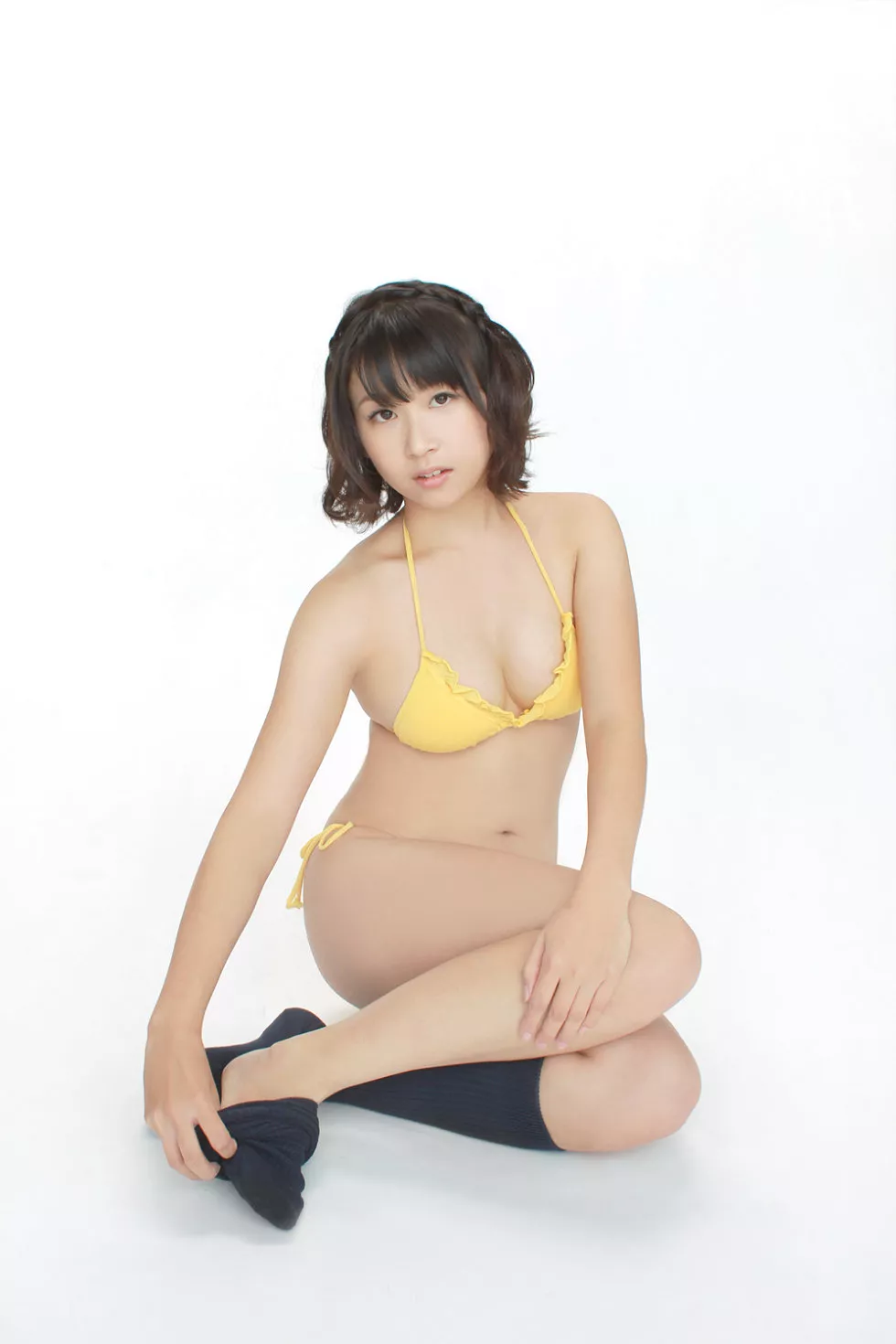 Xgyw.Org_[YS Web]Vol.574_日本声优美女吉田真弓丰满性感写真49P