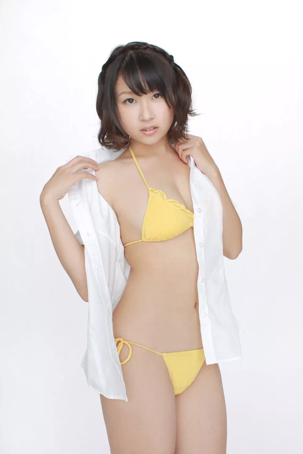 Xgyw.Org_[YS Web]Vol.574_日本声优美女吉田真弓丰满性感写真49P