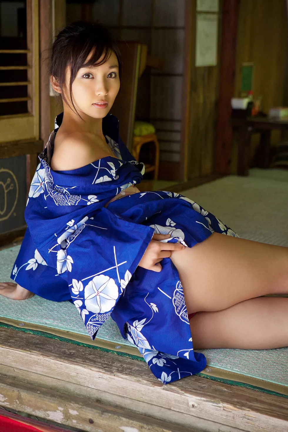 Xgyw.Org_[YS Web]Vol.552_日本写真美女吉木梨纱性感内衣写真100P