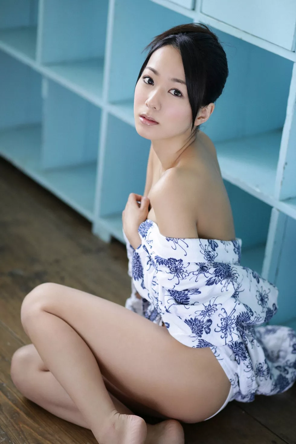 Xgyw.Org_[YS Web]Vol.578_日本演员清水ゆう子美胸性感内衣写真80P