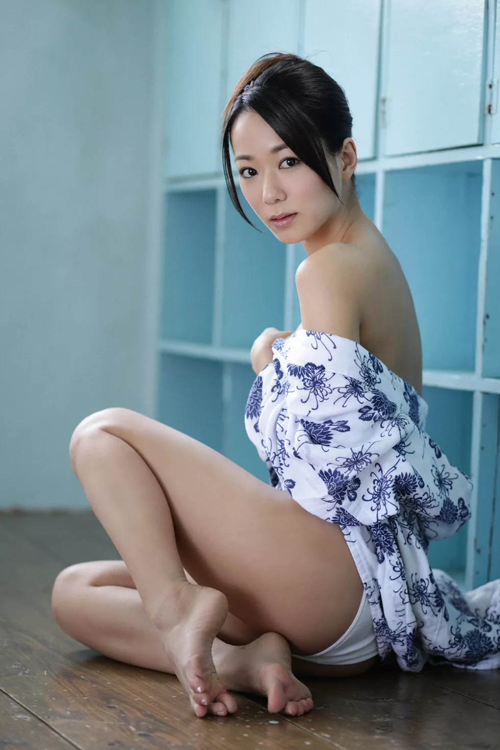 Xgyw.Org_[YS Web]Vol.578_日本演员清水ゆう子美胸性感内衣写真80P