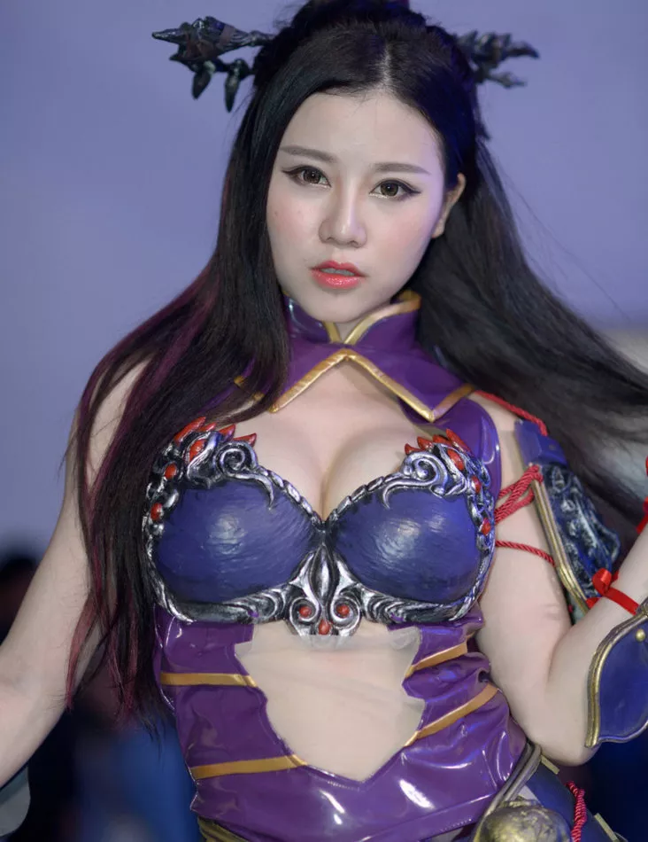 Xgyw.Org_2015ChinaJoy火辣Showgirl爆乳制服诱惑写真92P