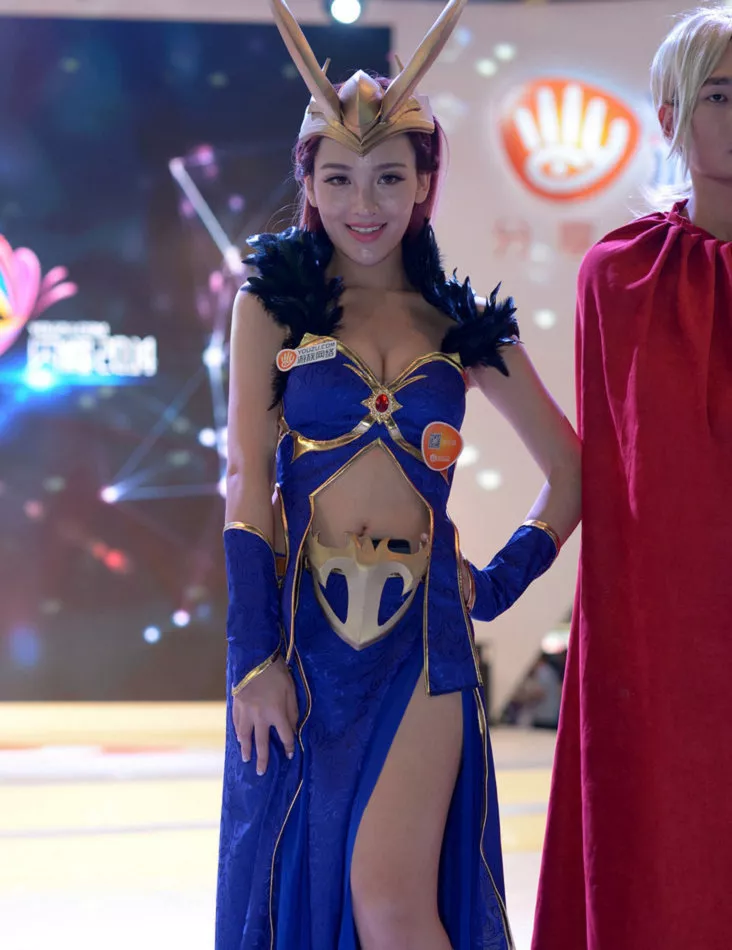 Xgyw.Org_2015ChinaJoy火辣Showgirl爆乳制服诱惑写真92P