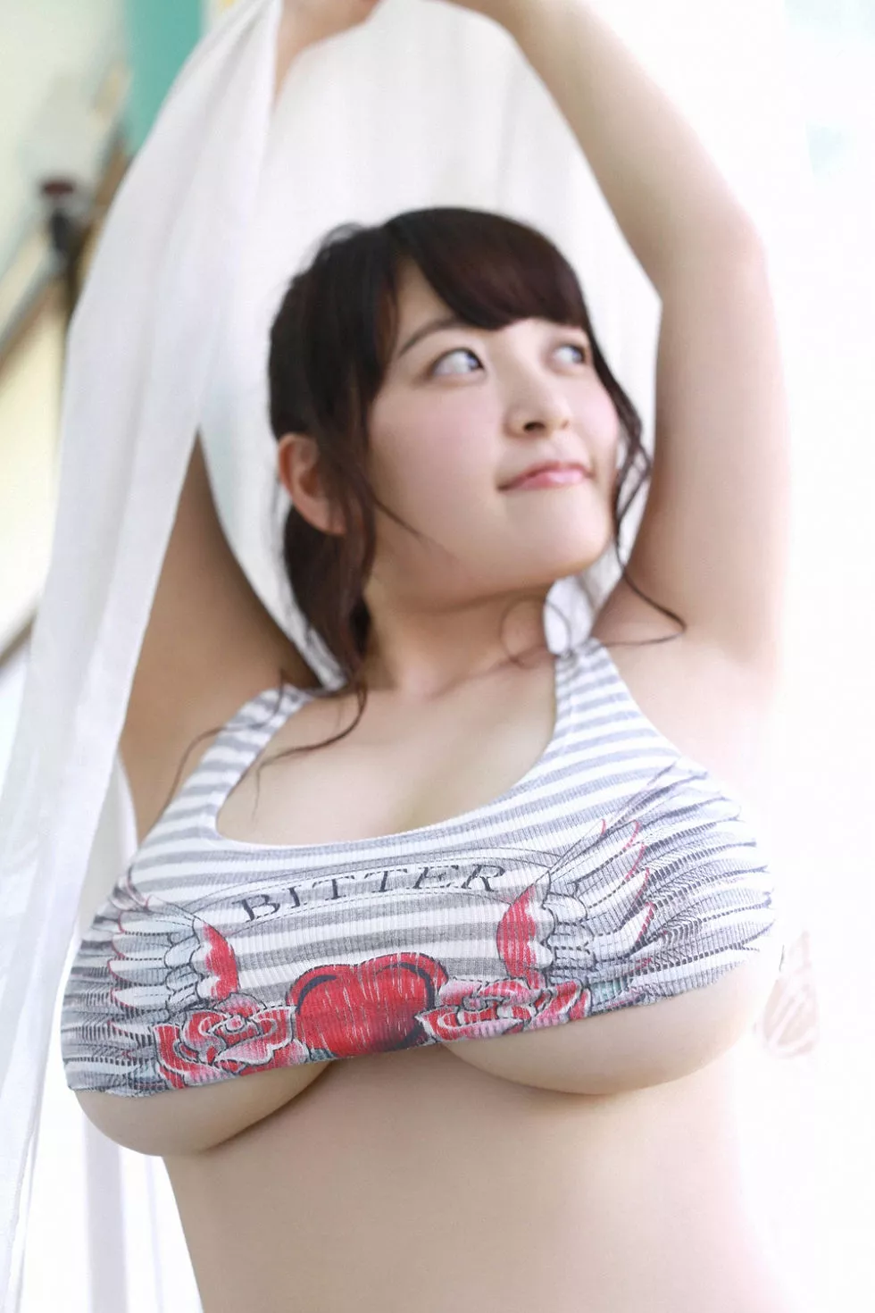 Xgyw.Org_[YS Web]Vol.647_日本巨乳妹子柳濑早纪美胸性感写真98P