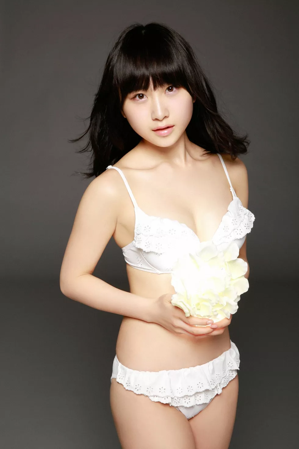 Xgyw.Org_[YS Web]Vol.657_日本美女团AKB48小嶋真子等美女成员性感写真50P