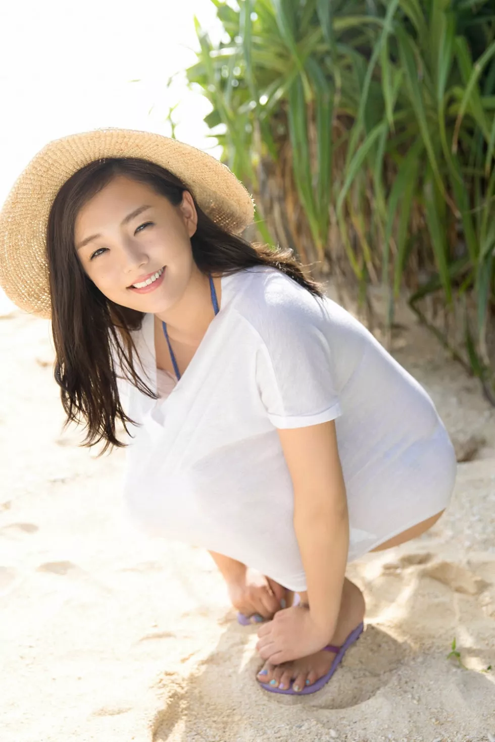 Xgyw.Org_[YS Web]Vol.682_日本童颜巨乳筱崎爱最新性感美胸生活写真秀98P