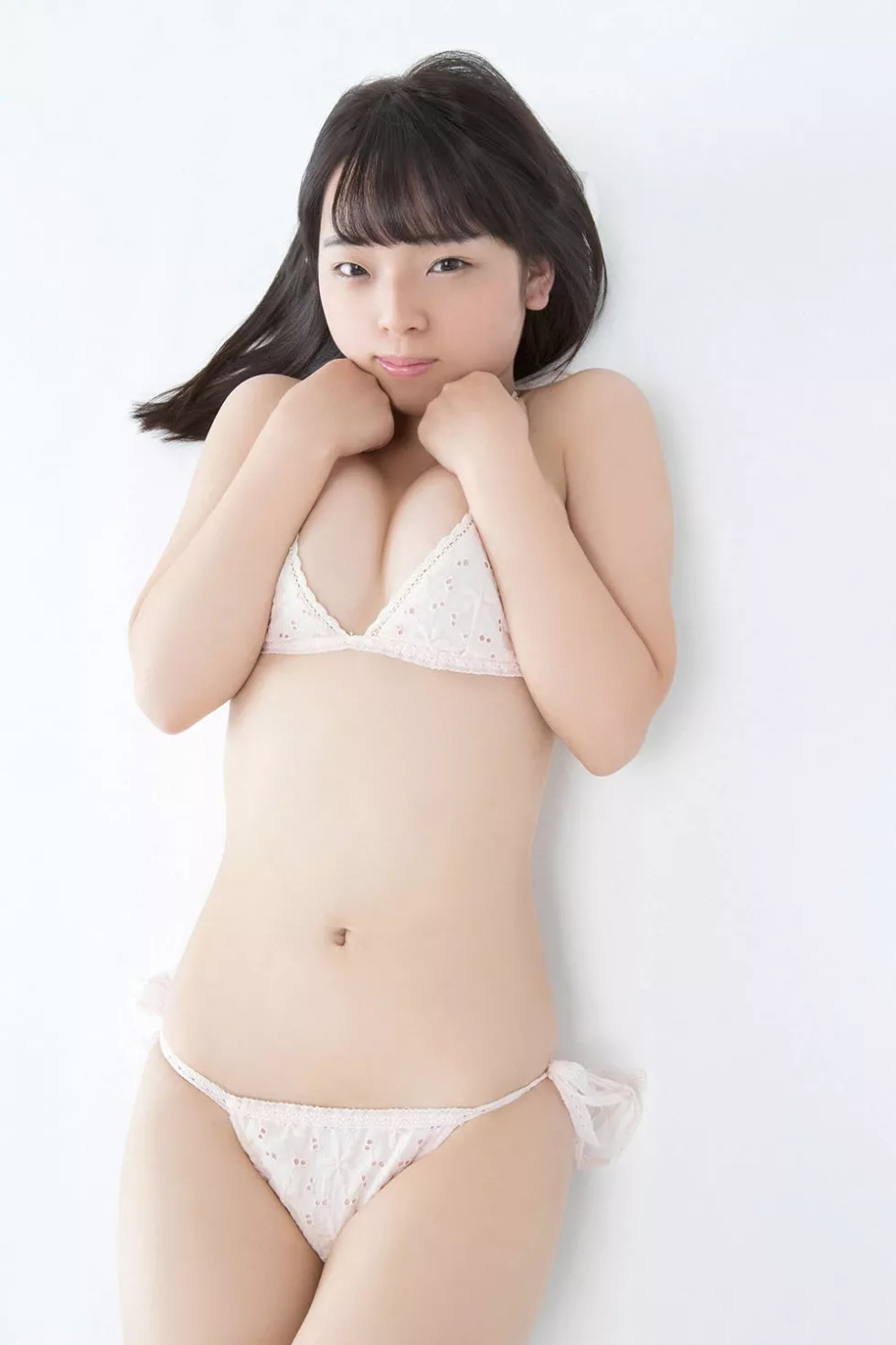 Xgyw.Org_[YS Web]Vol.681_日本女优福森つかさ最强美乳新生写真49P