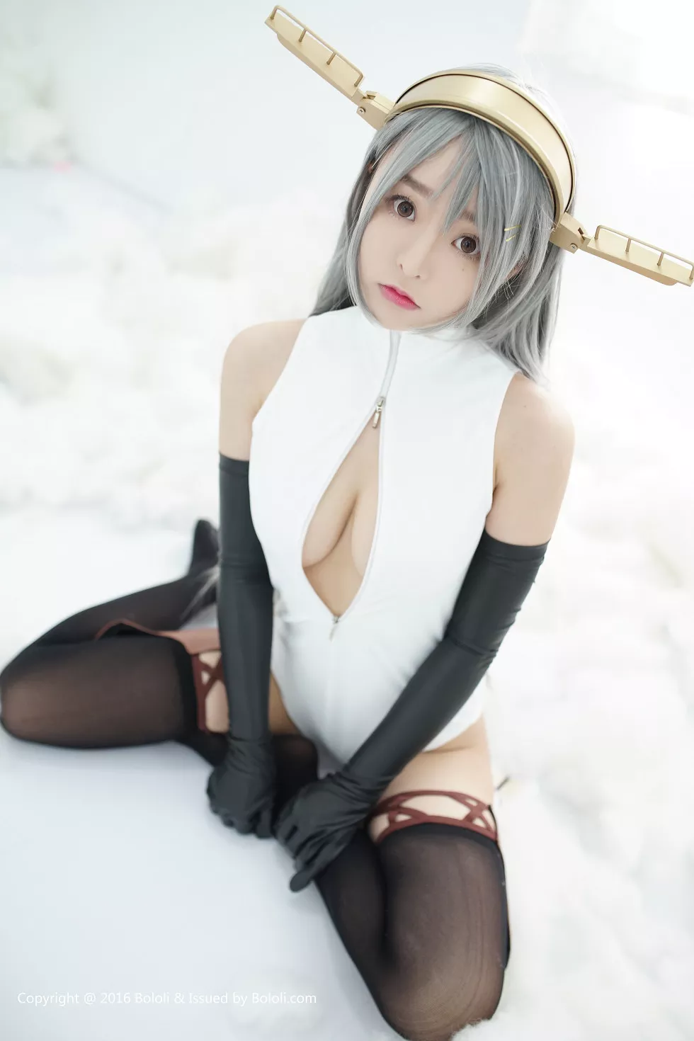 Xgyw.Org_[BoLoli波萝社新刊]Vol.001_嫩模柳侑绮sevenbaby性感Cosplay黑丝美腿写真70P