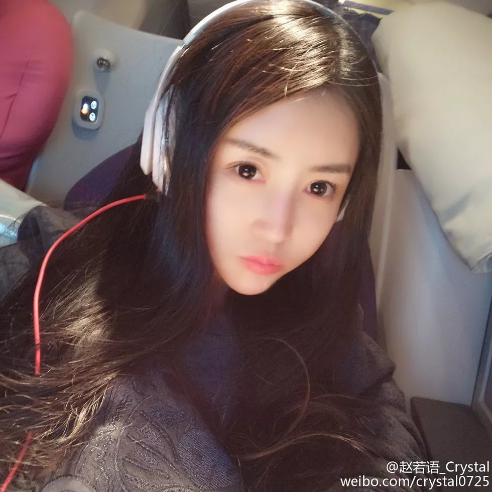 Xgyw.Org_DOTA美女赵若语Crystal黑丝长腿海量微博性感写真415P