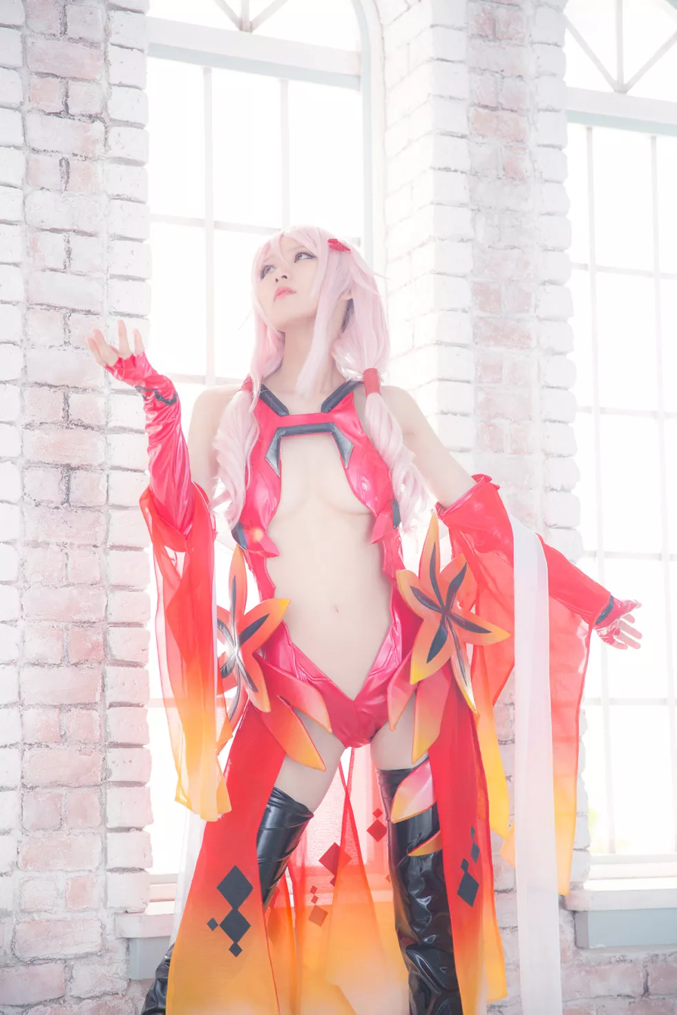 Xgyw.Org_[Cosplay精选]Cosplay真人CelleQuiPriePourDemanderLePardon萌妹子写真350P