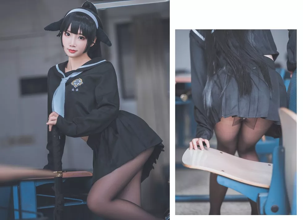 Xgyw.Org_[Cosplay精选]可爱人气Coser面饼仙儿–高雄仙儿黑丝裤袜完美诱惑写真34P