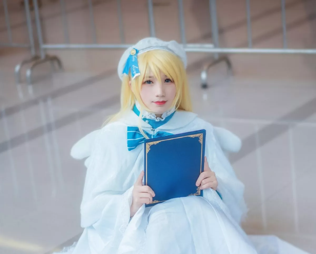 Xgyw.Org_网络美女花不语r-Cosplay套图合集主题户外性感服饰秀完美身材迷人诱惑写真72P