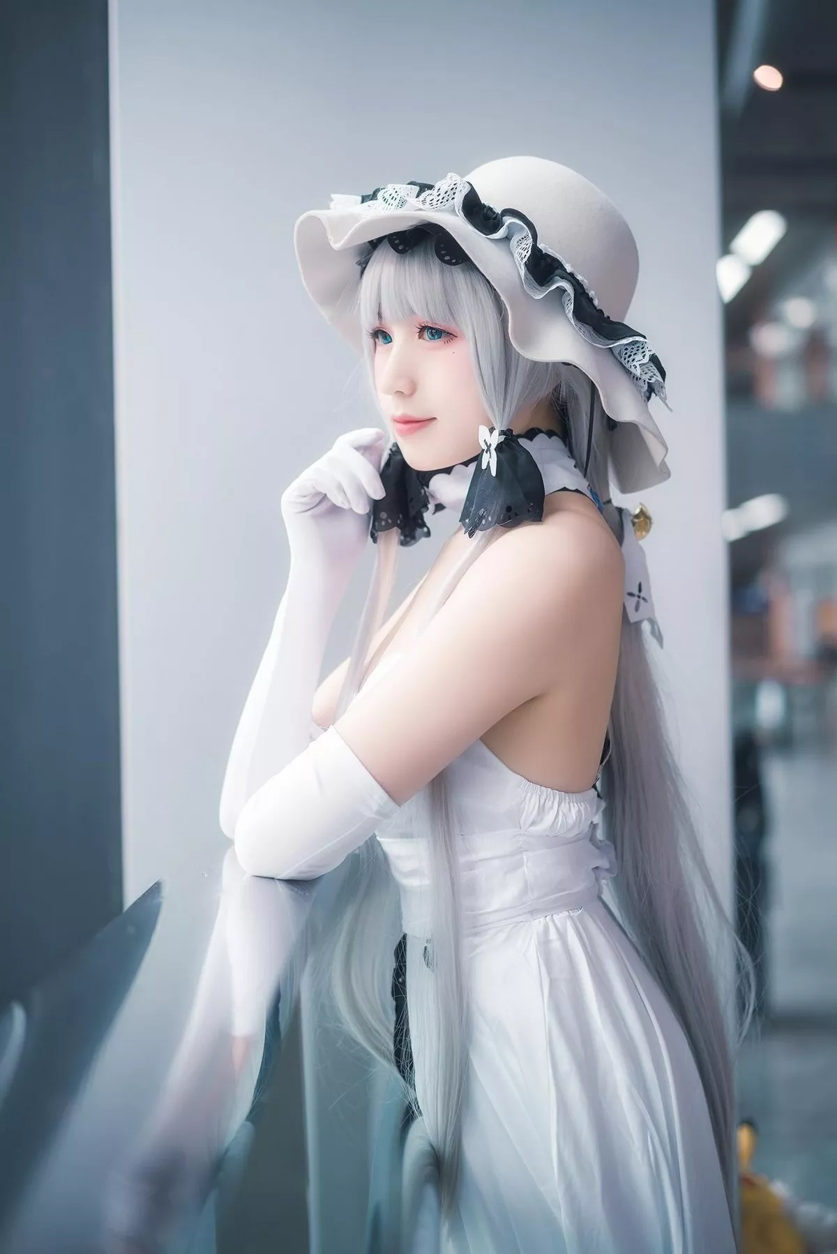 Xgyw.Org_网络美女花不语r-Cosplay套图合集主题户外性感服饰秀完美身材迷人诱惑写真72P