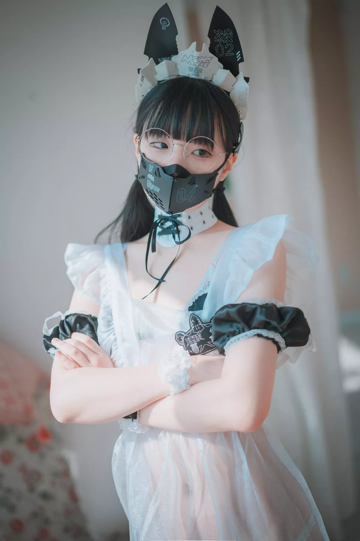 Xgyw.Org_[DJAWA]No.019_模特Jenny_Maid Mansion主题薄透上衣配白丝袜撩人诱惑写真113P