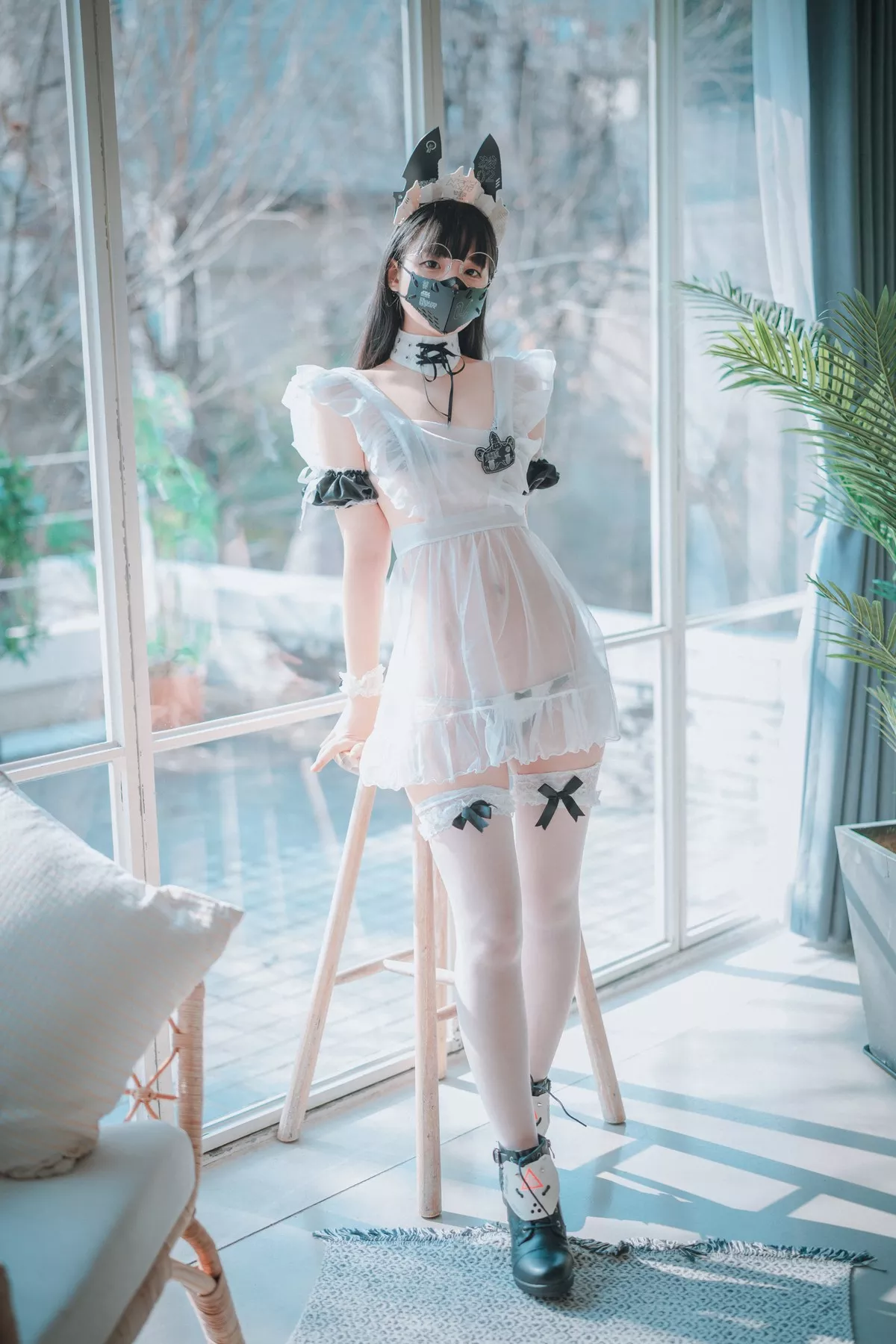 Xgyw.Org_[DJAWA]No.019_模特Jenny_Maid Mansion主题薄透上衣配白丝袜撩人诱惑写真113P