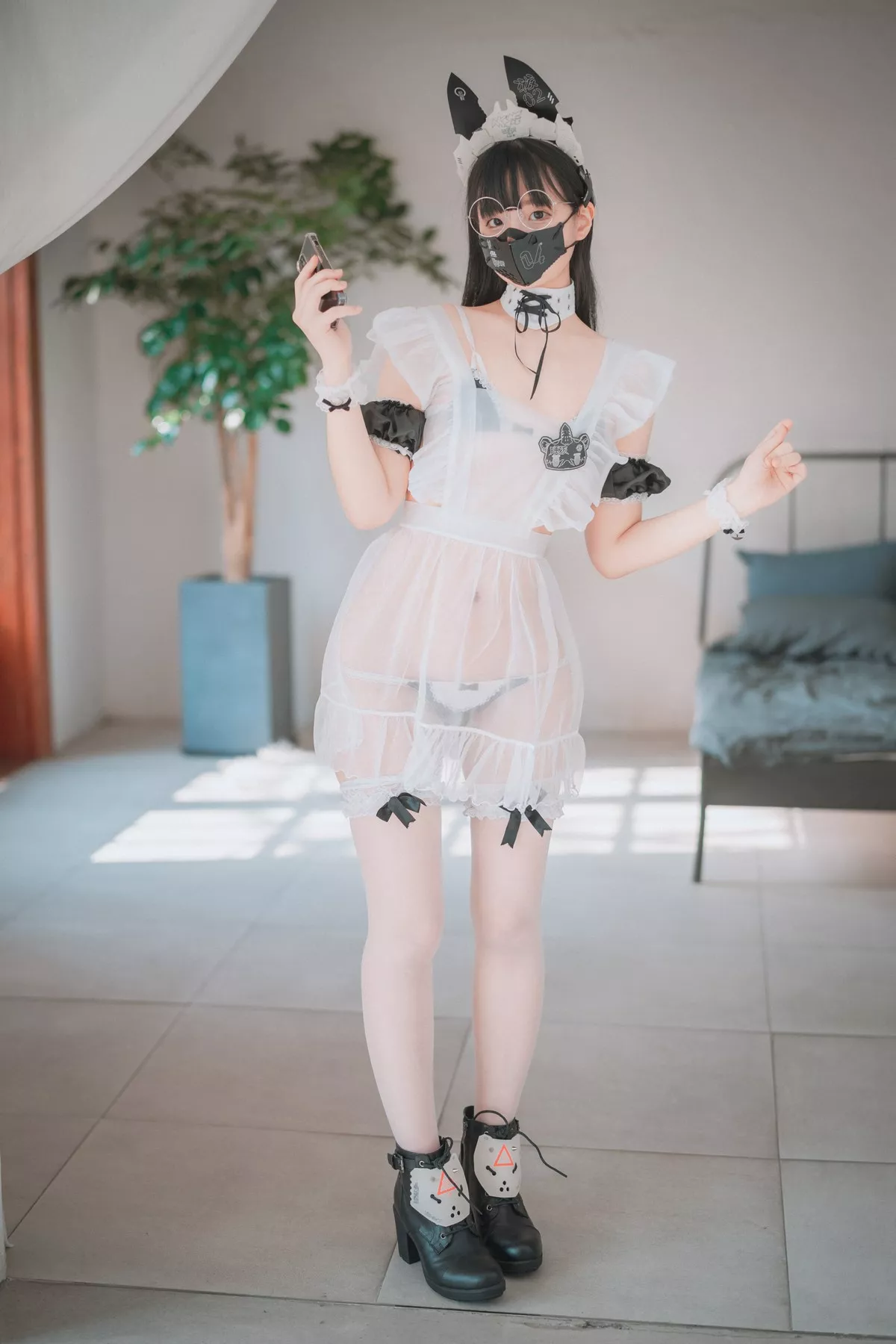 Xgyw.Org_[DJAWA]No.019_模特Jenny_Maid Mansion主题薄透上衣配白丝袜撩人诱惑写真113P