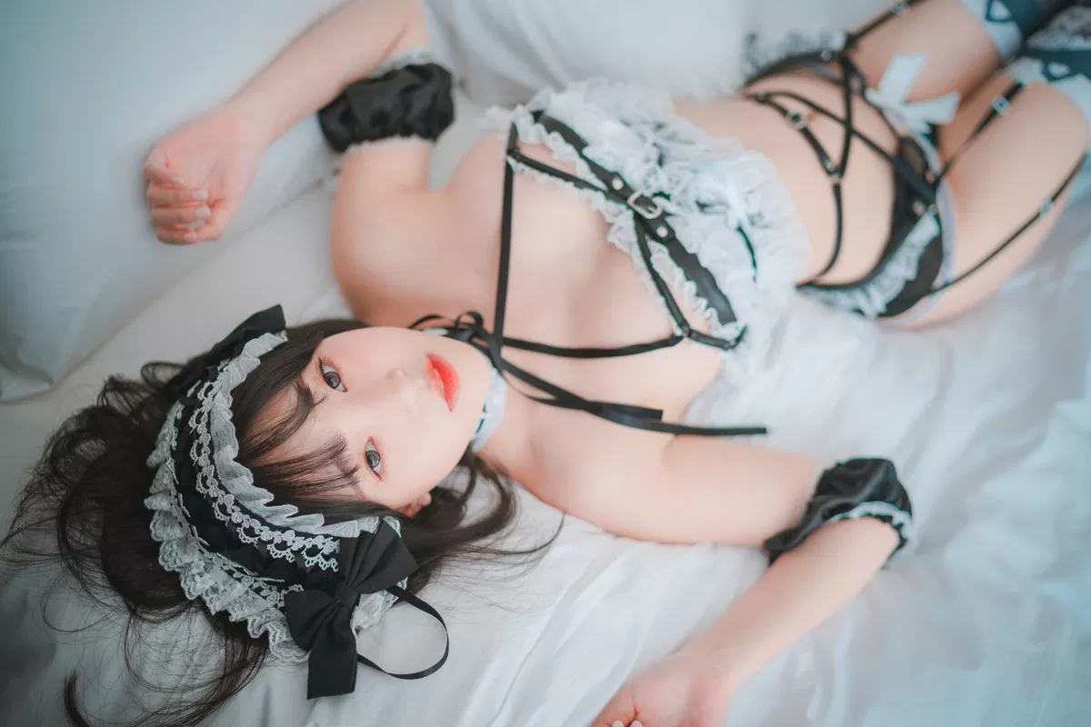 Xgyw.Org_[DJAWA]No.047_Kang Inkyung_Maid in Lace Limitation主题浴室情趣女仆诱惑写真50P