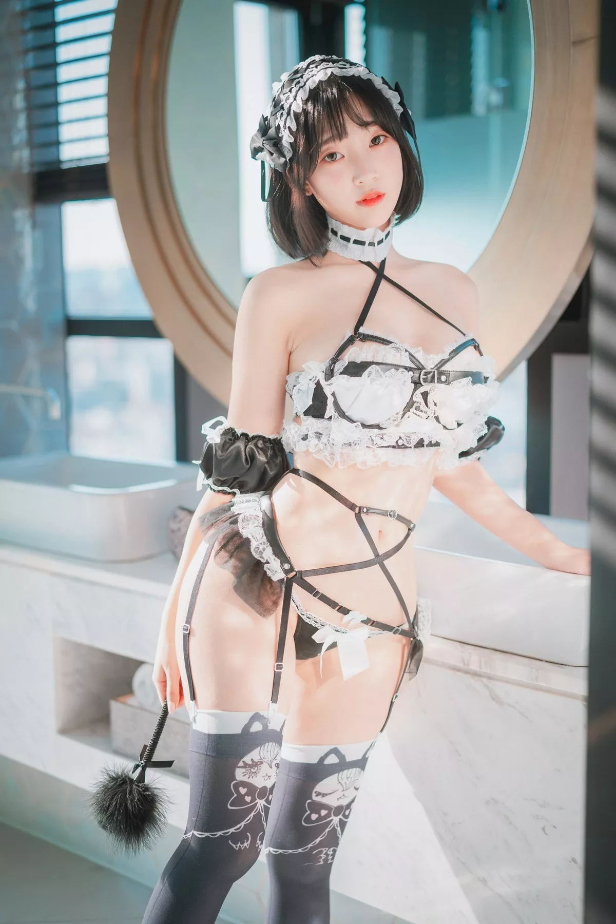 Xgyw.Org_[DJAWA]No.047_Kang Inkyung_Maid in Lace Limitation主题浴室情趣女仆诱惑写真50P