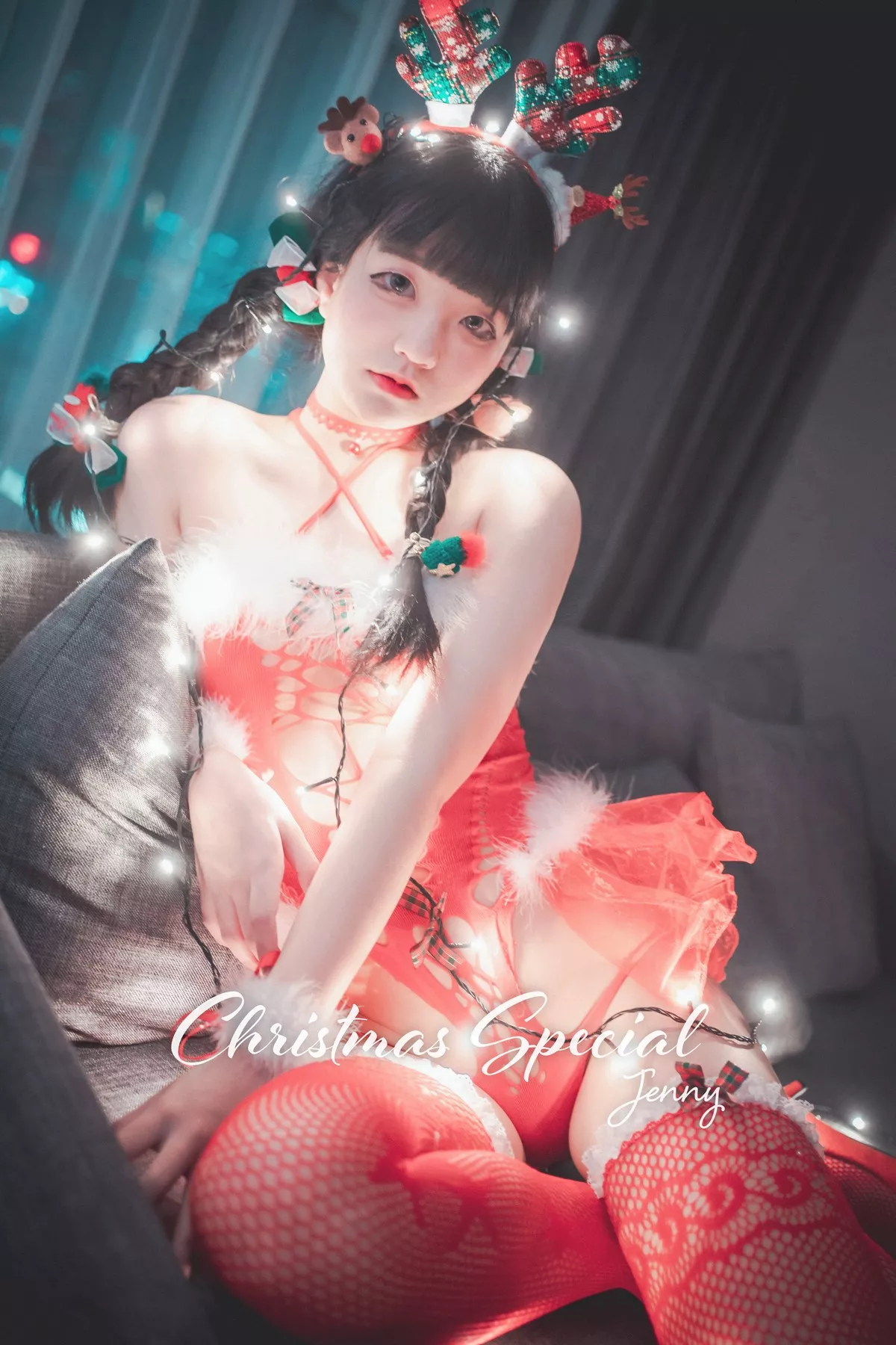 Xgyw.Org_[DJAWA]No.010_模特ZIA_Christmas Special主题私房红色缕空服饰惹火诱惑写真83P