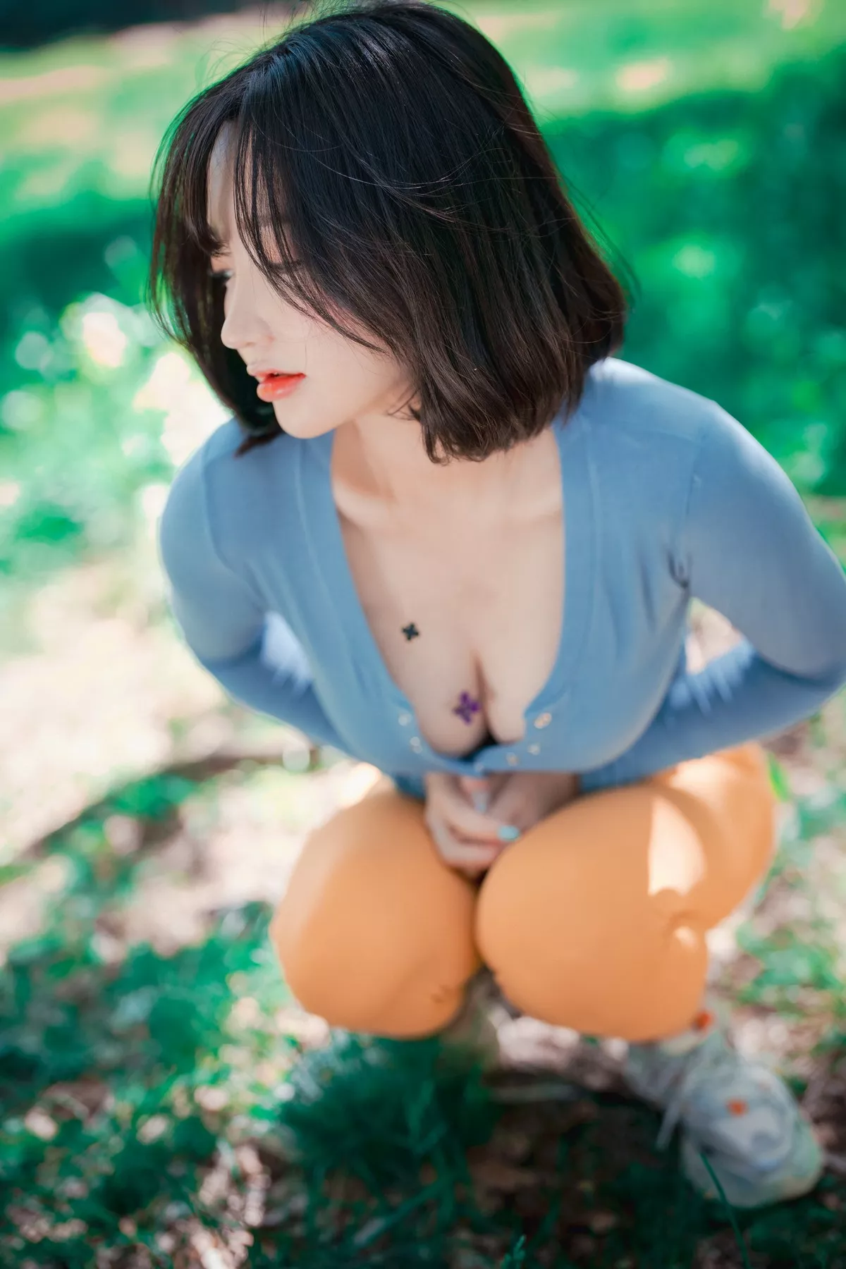 Xgyw.Org_[DJAWA]No.085_模特Yeeun_Naughty Trekking主题户外多套服饰半脱秀豪乳翘臀诱惑写真287P