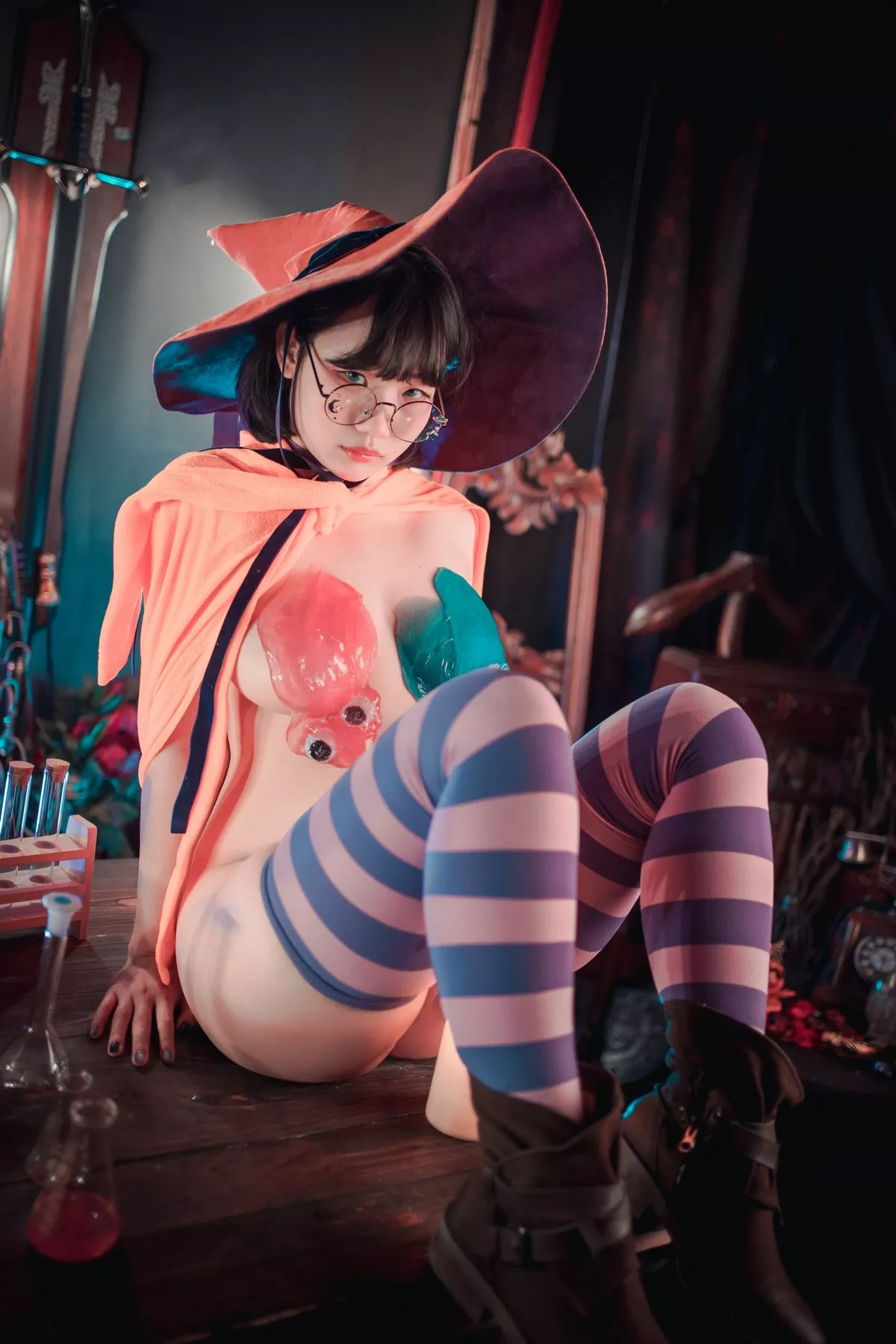 Xgyw.Org_[DJAWA]No.105_模特Mimmi_Witchs Witchcraft主题私房大尺度全裸露豪乳诱惑写真151P