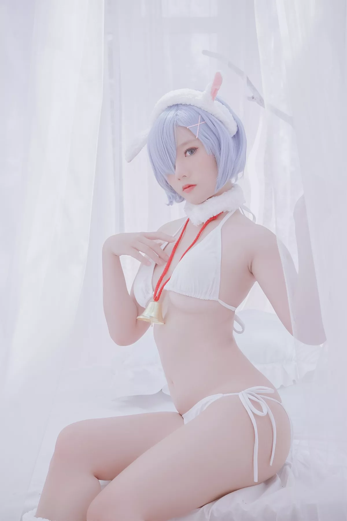 Xgyw.Org_越南小姐姐Messie Huang-Rem the sheep主题脱纯白服饰露性感内衣诱惑写真46P