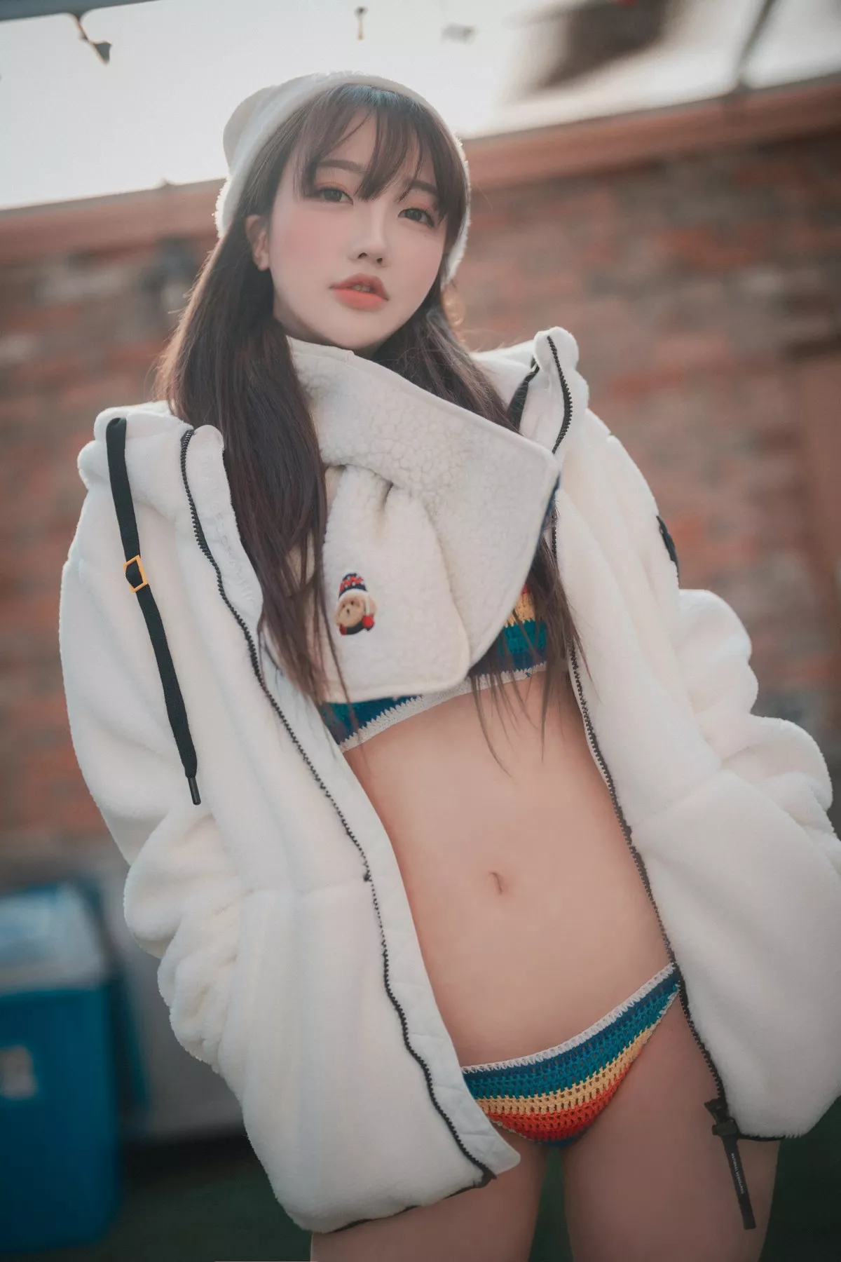 Xgyw.Org_[DJAWA]No.169_Yeeun_Romantic Winter Glamping主题白色针织内衣秀豪乳诱惑写真99P