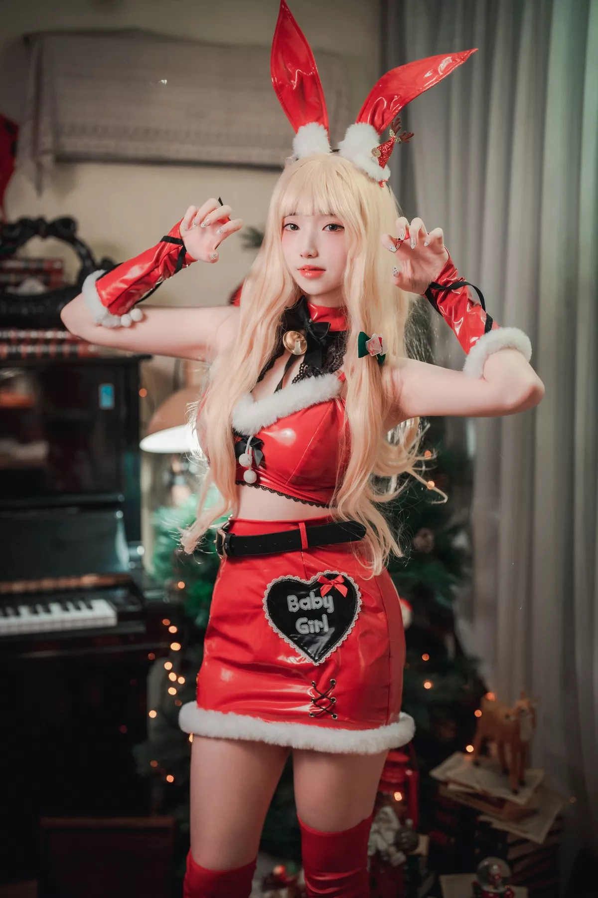 Xgyw.Org_[DJAWA]No.180_模特Bambi_Christmas Special 2021主题红色皮质兔女郎惹火诱惑写真132P