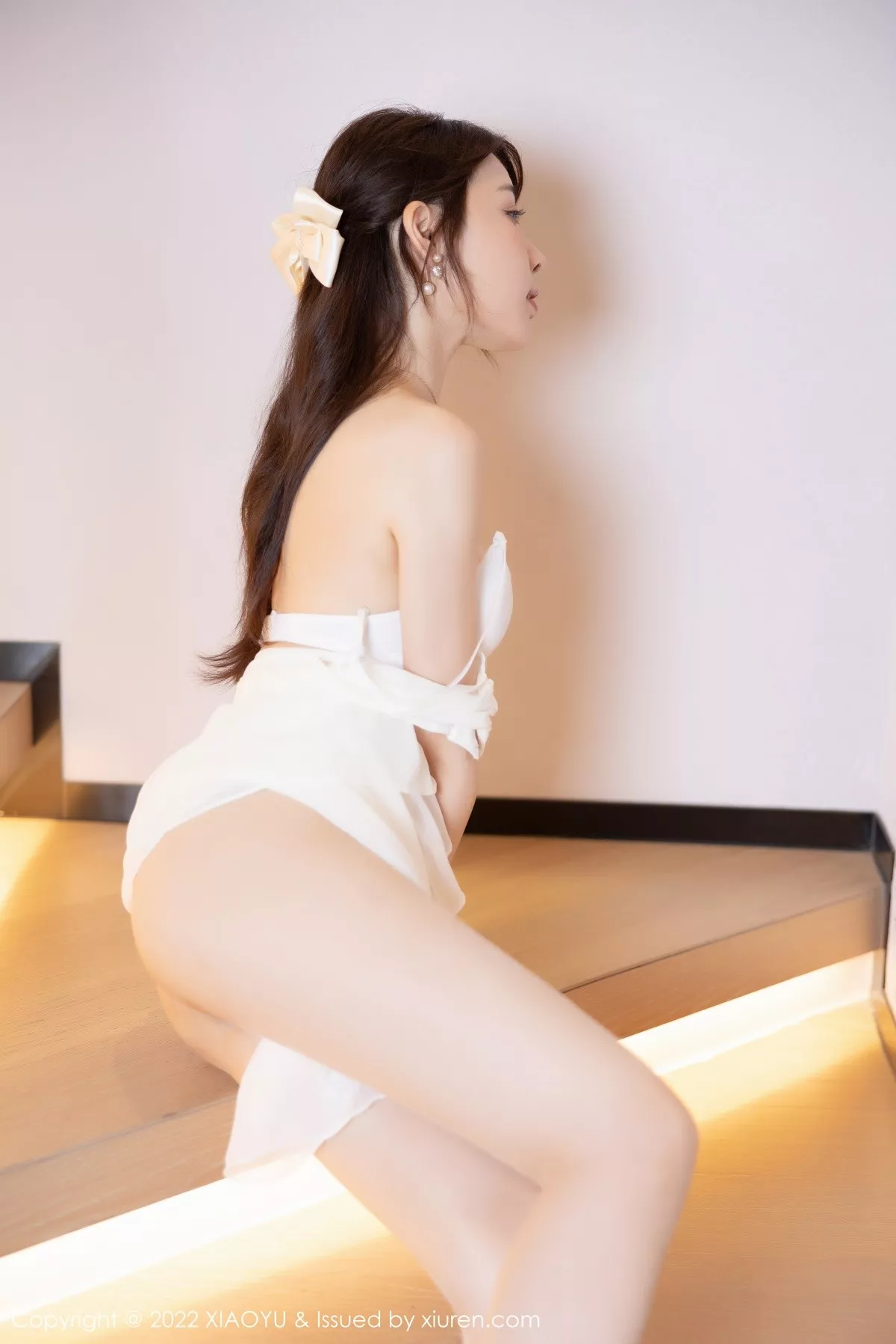 Xgyw.Org_[XiaoYu画语界]Vol.859_女神徐莉芝Booty脱白色连衣短裙露性感白色内衣完美诱惑写真77P