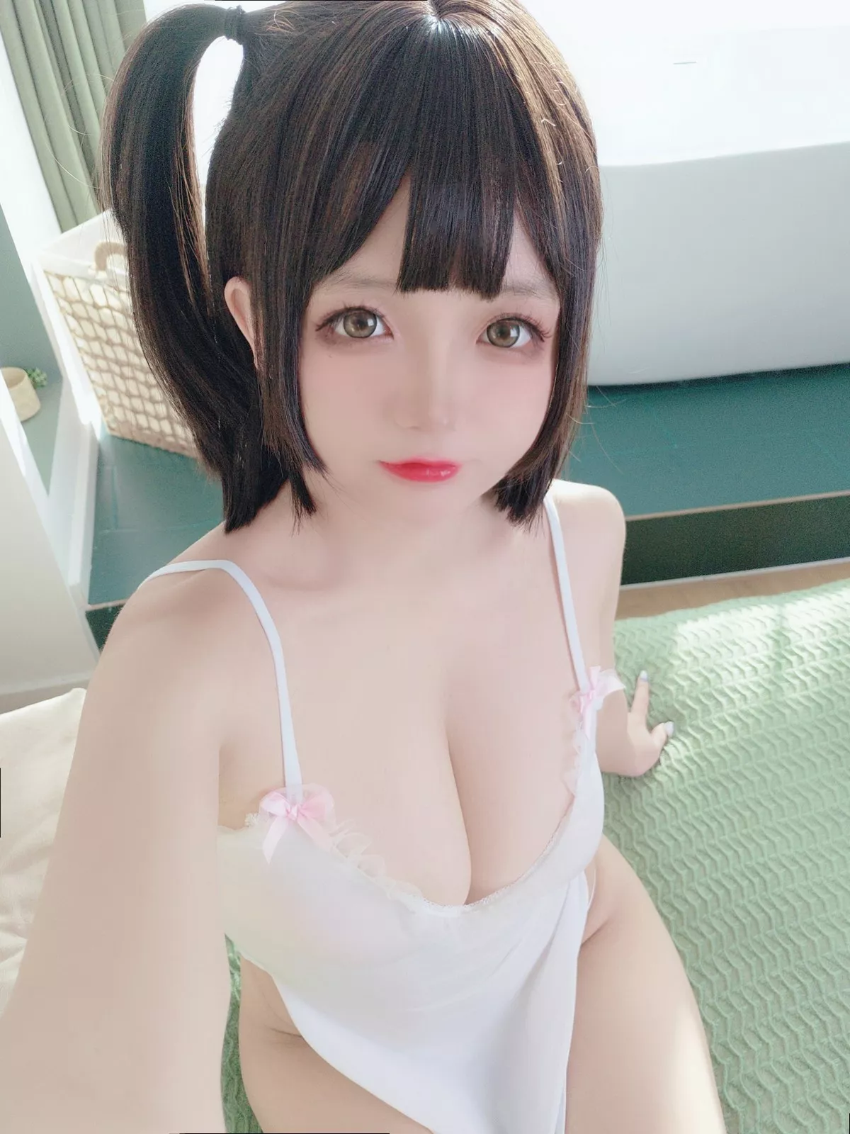 Xgyw.Org_Cosplay美女日奈娇湿身小白裙主题性感白色吊带配丁字裤秀丰乳肥臀诱惑写真91P