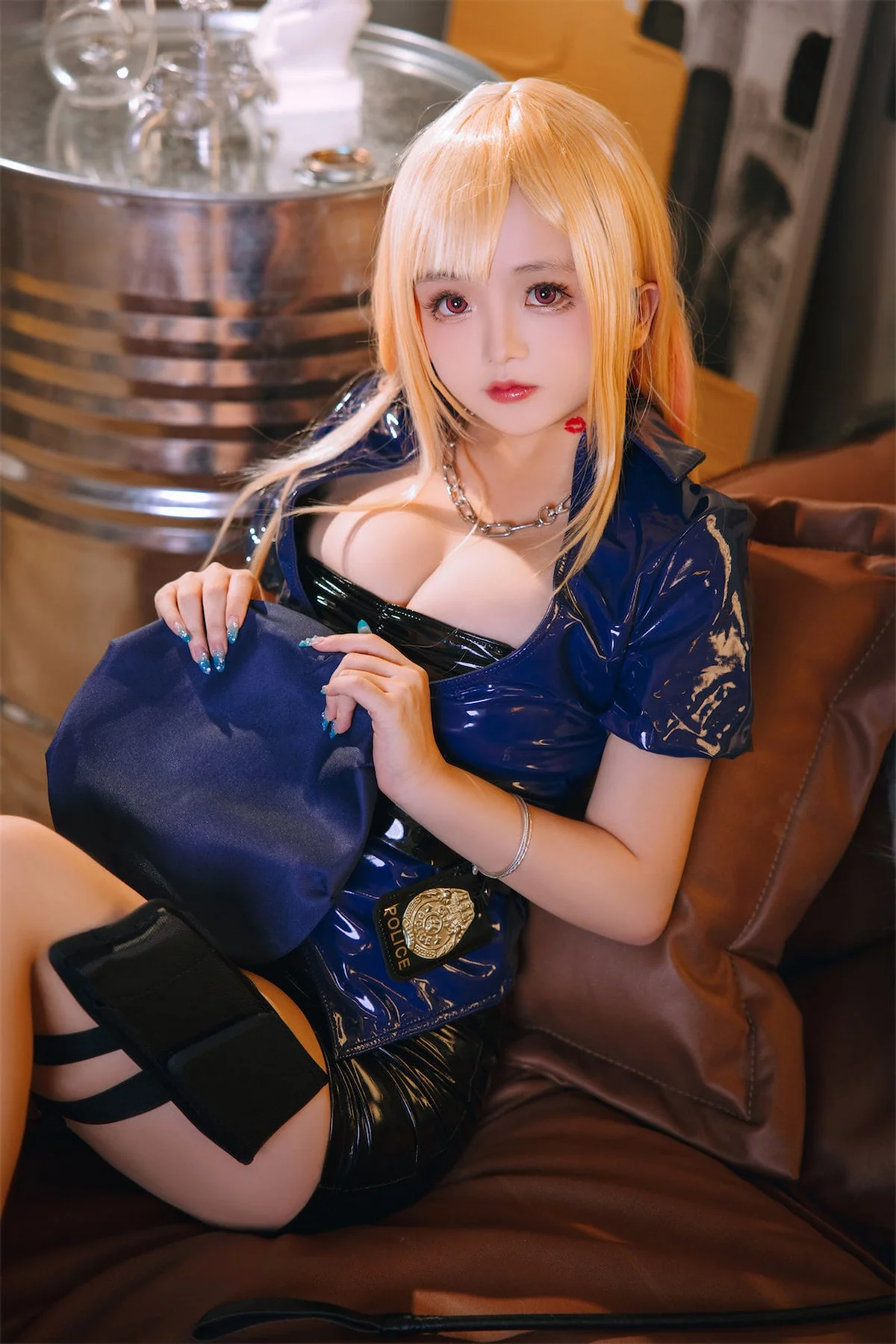 Xgyw.Org_Cosplay美女日奈娇喜多川海梦女警主题性感低胸服饰配黑短裙秀丰满身材诱惑写真80P