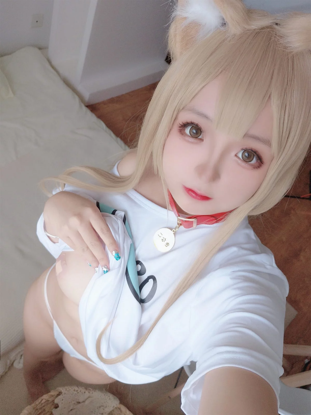 Xgyw.Org_Cosplay美女日奈娇黄豆粉主题私房半脱性感白T露傲人豪乳遮点惹火诱惑写真159P