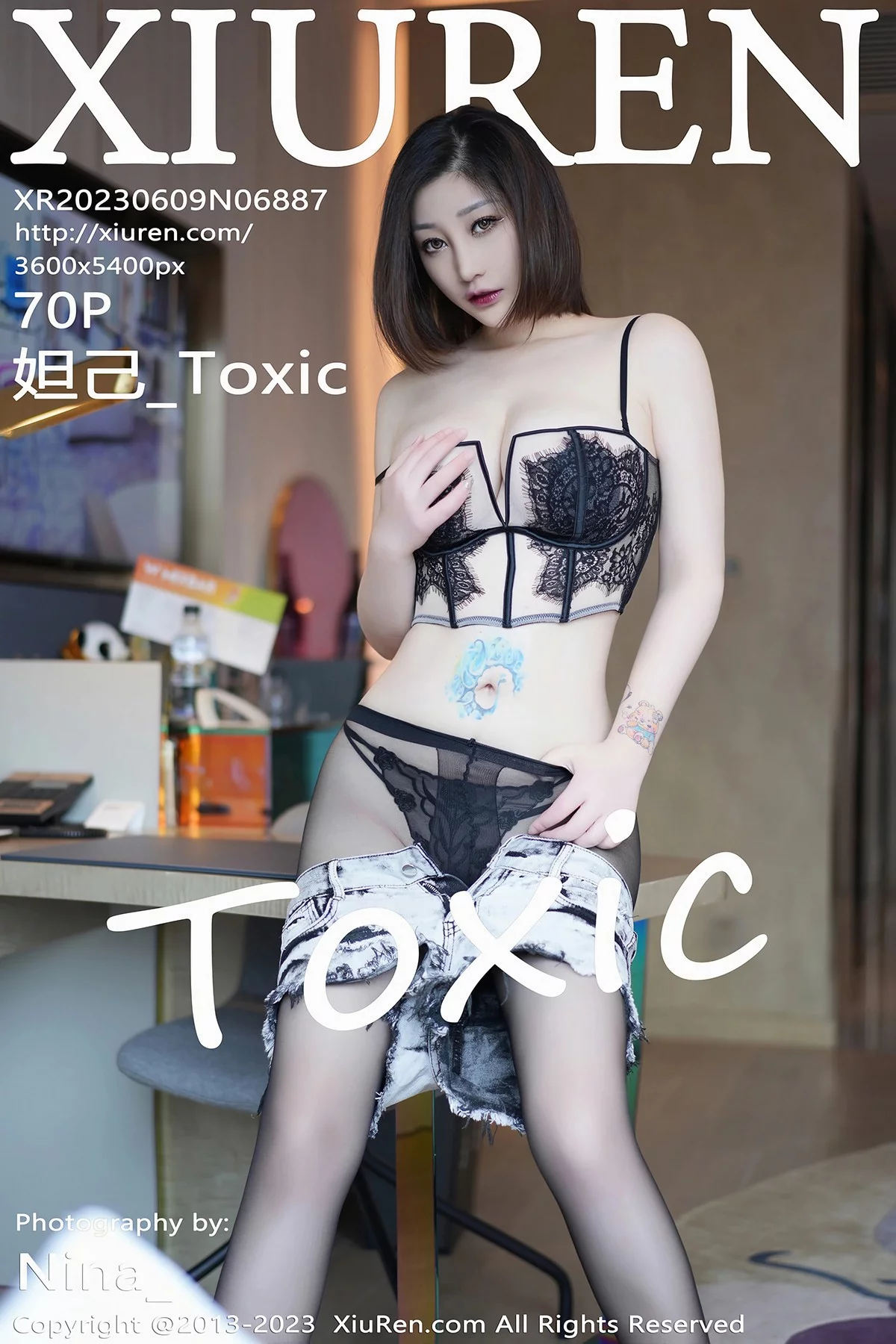 Xgyw.Org_XiuRen第6887期_女神妲己_Toxic性感黑色蕾丝内衣配超薄黑丝秀丰腴美臀诱惑写真70P