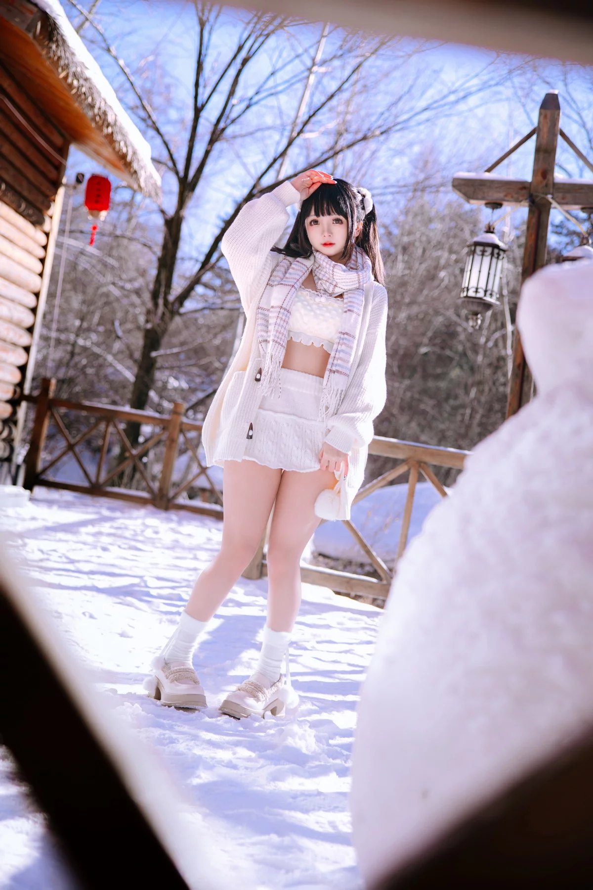 Xgyw.Org_Cosplay美女日奈娇雪地少女主题户外雪地脱白色针织服饰露豪乳遮点诱惑写真108P