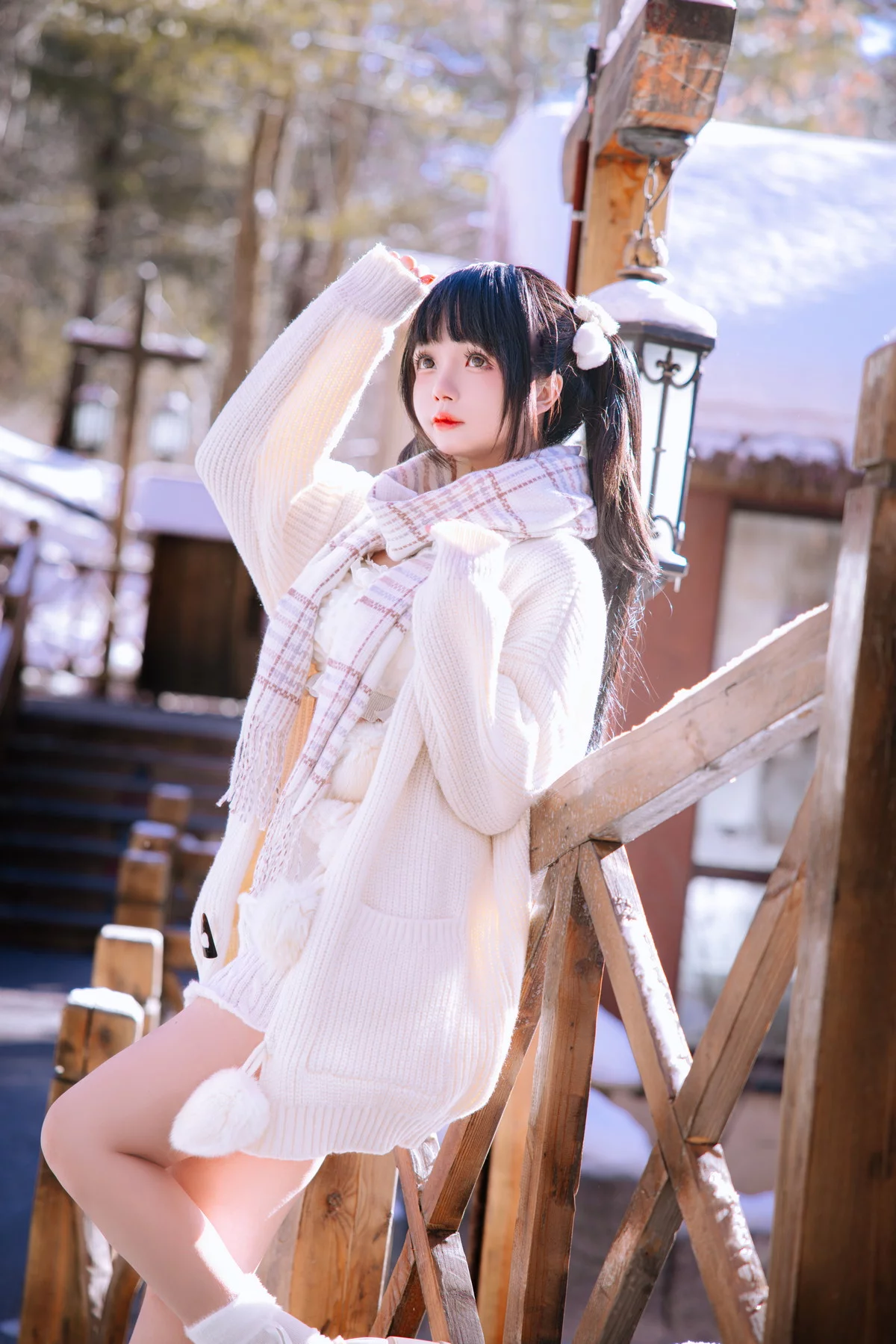 Xgyw.Org_Cosplay美女日奈娇雪地少女主题户外雪地脱白色针织服饰露豪乳遮点诱惑写真108P