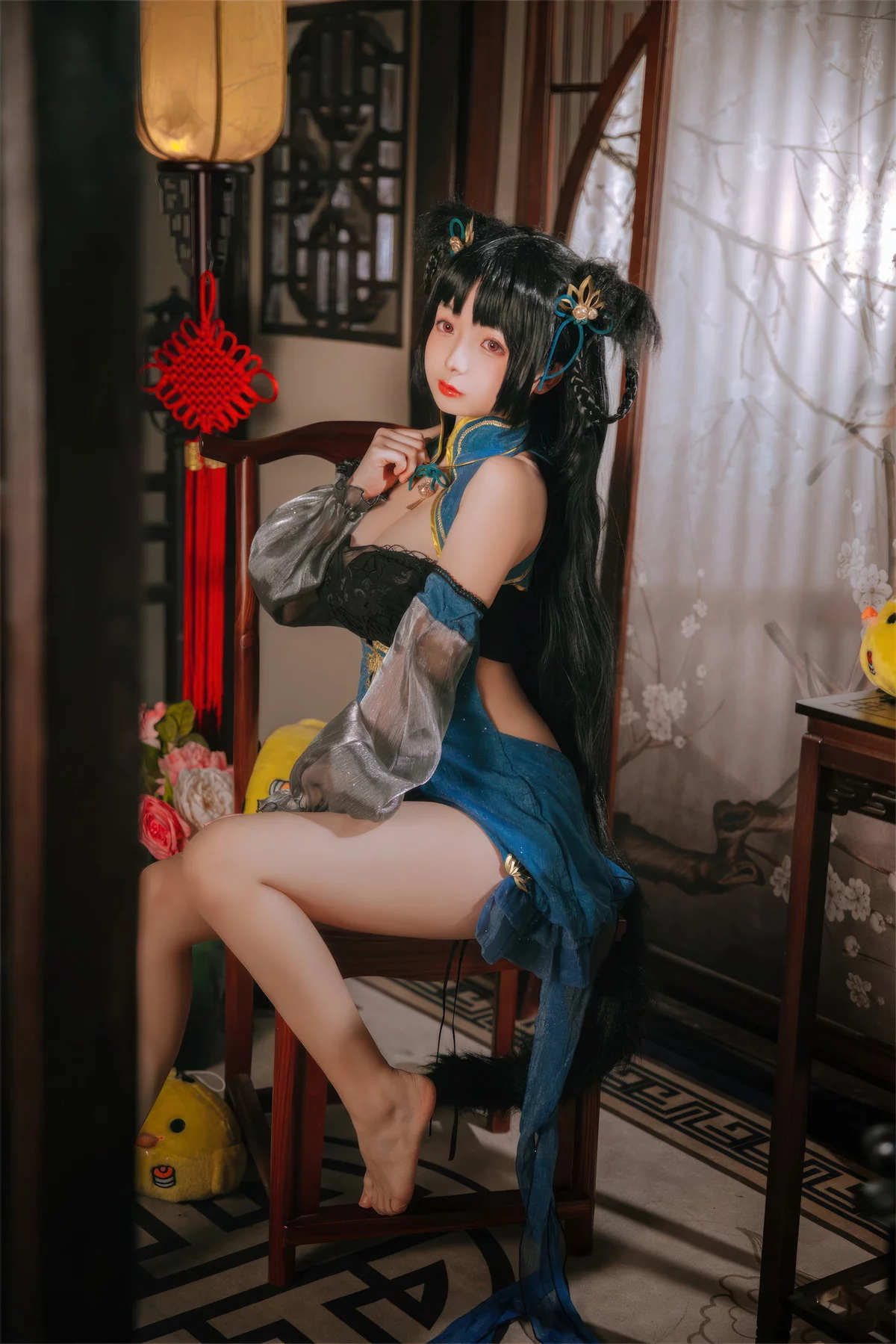 Xgyw.Org_Cosplay美女日奈娇大潮旗袍主题性感墨绿开胸旗袍露黑色蕾丝内衣完美诱惑写真25P