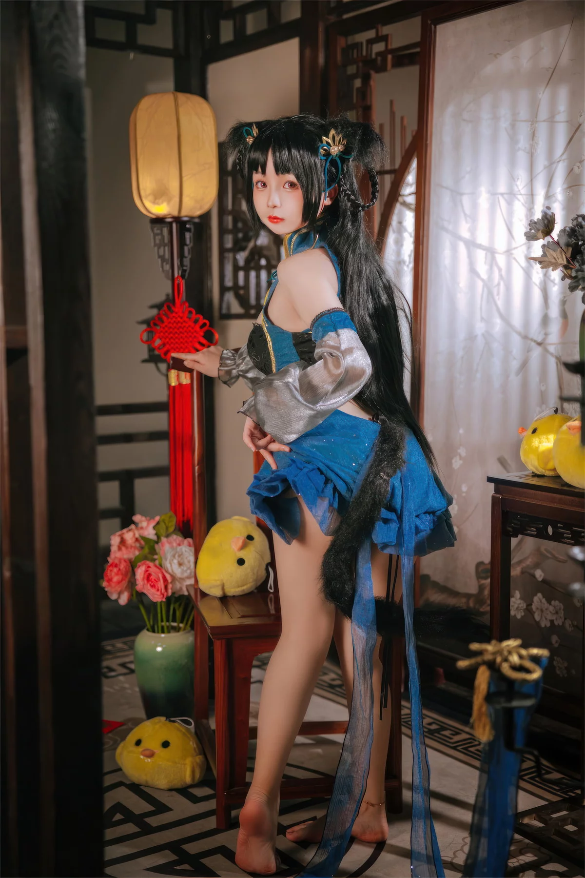 Xgyw.Org_Cosplay美女日奈娇大潮旗袍主题性感墨绿开胸旗袍露黑色蕾丝内衣完美诱惑写真25P