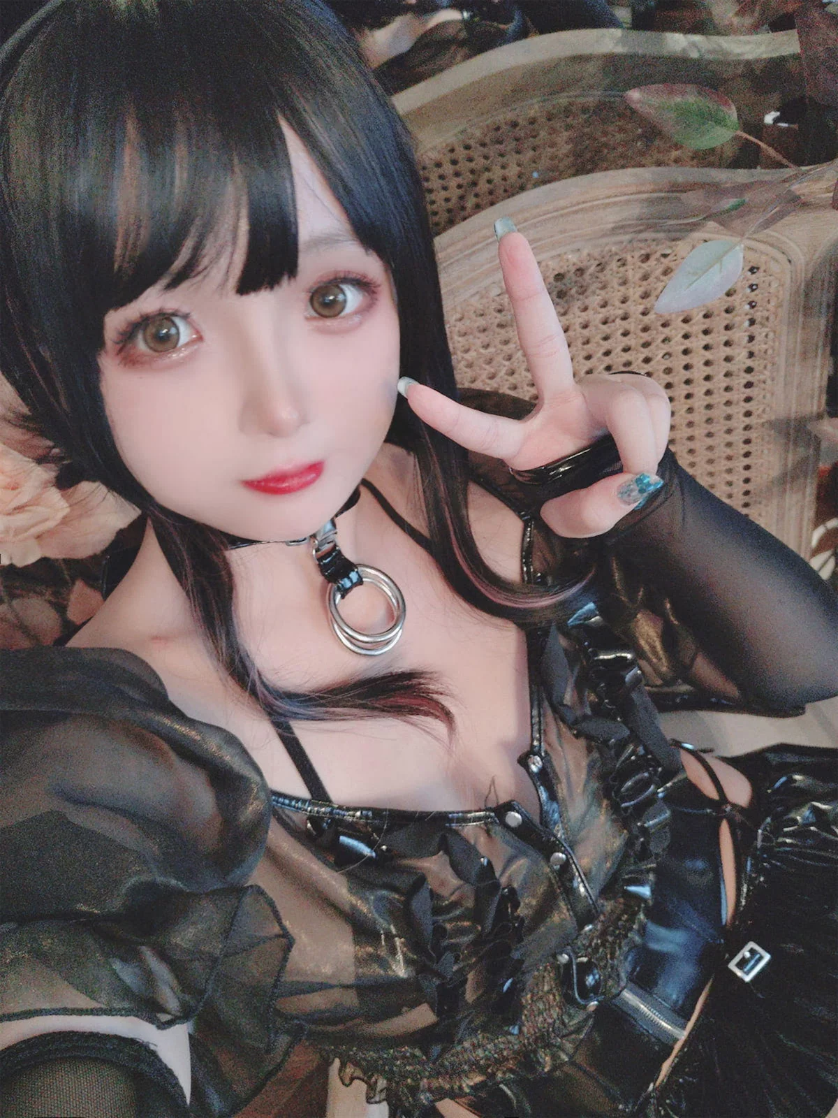 Xgyw.Org_Cosplay美女日奈娇皮衣系列主题性感黑色皮质情趣服饰露黑色三点式内衣诱惑写真123P