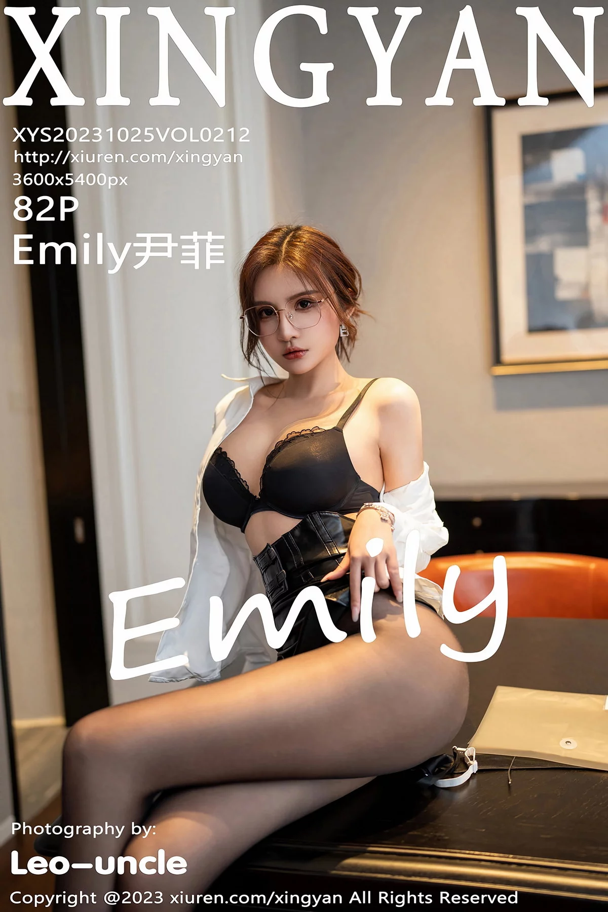 Xgyw.Org_[XINGYAN星颜社]VOL.212_女神Emily尹菲性感白T配黑短裙露黑色内衣秀完美身材诱惑写真82P