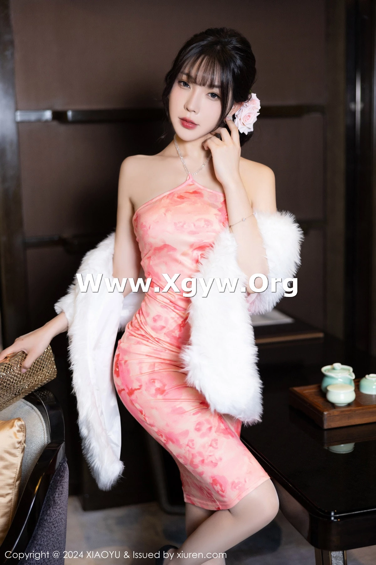 Xgyw.Org_[XiaoYu画语界]Vol.1213_女神徐莉芝Booty性感露肩连衣短裙+黑色薄纱情趣服饰诱惑写真82P