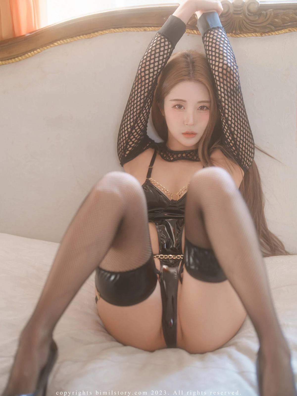 Xgyw.Org_韩国美女模特Bomi-Mesh and leather主题性感黑色缕空服饰配黑丝网袜秀美腿诱惑写真99P