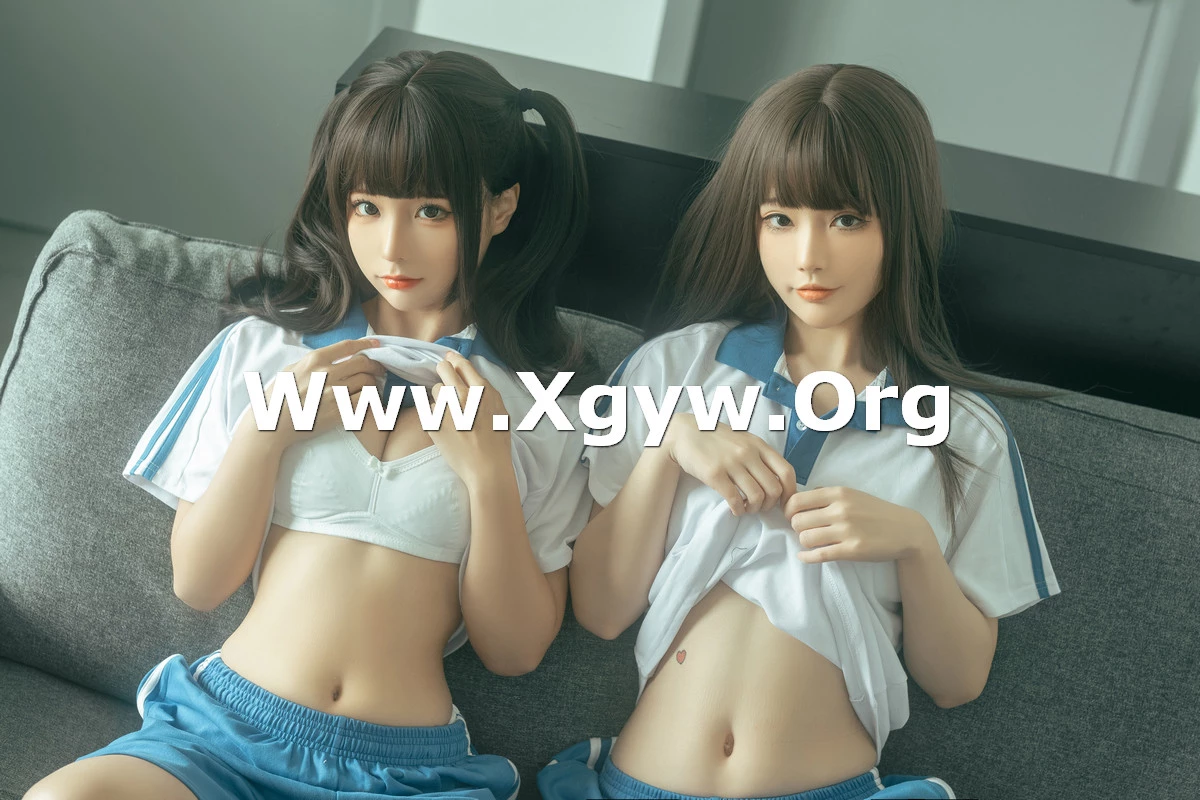 Xgyw.Org_Coser美女桃良阿宅&蠢沫沫同桌的你主题私房性感姐妹花脱学生制服秀翘臀美腿诱惑写真75P