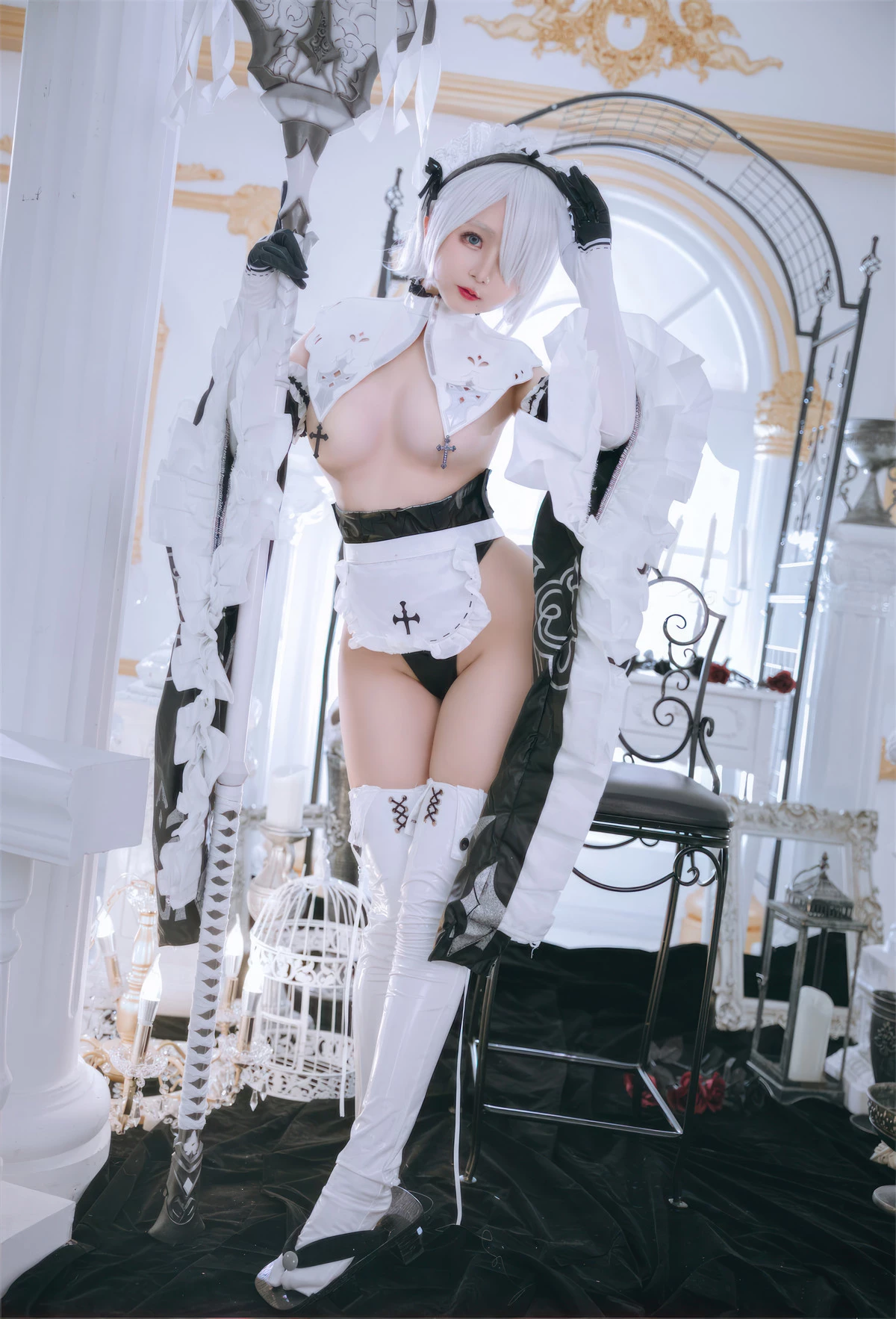 Xgyw.Org_Cosplay美女日奈娇2B奶盖女仆主题性感黑白情趣女仆装配白色腿袜秀完美身材诱惑写真86P