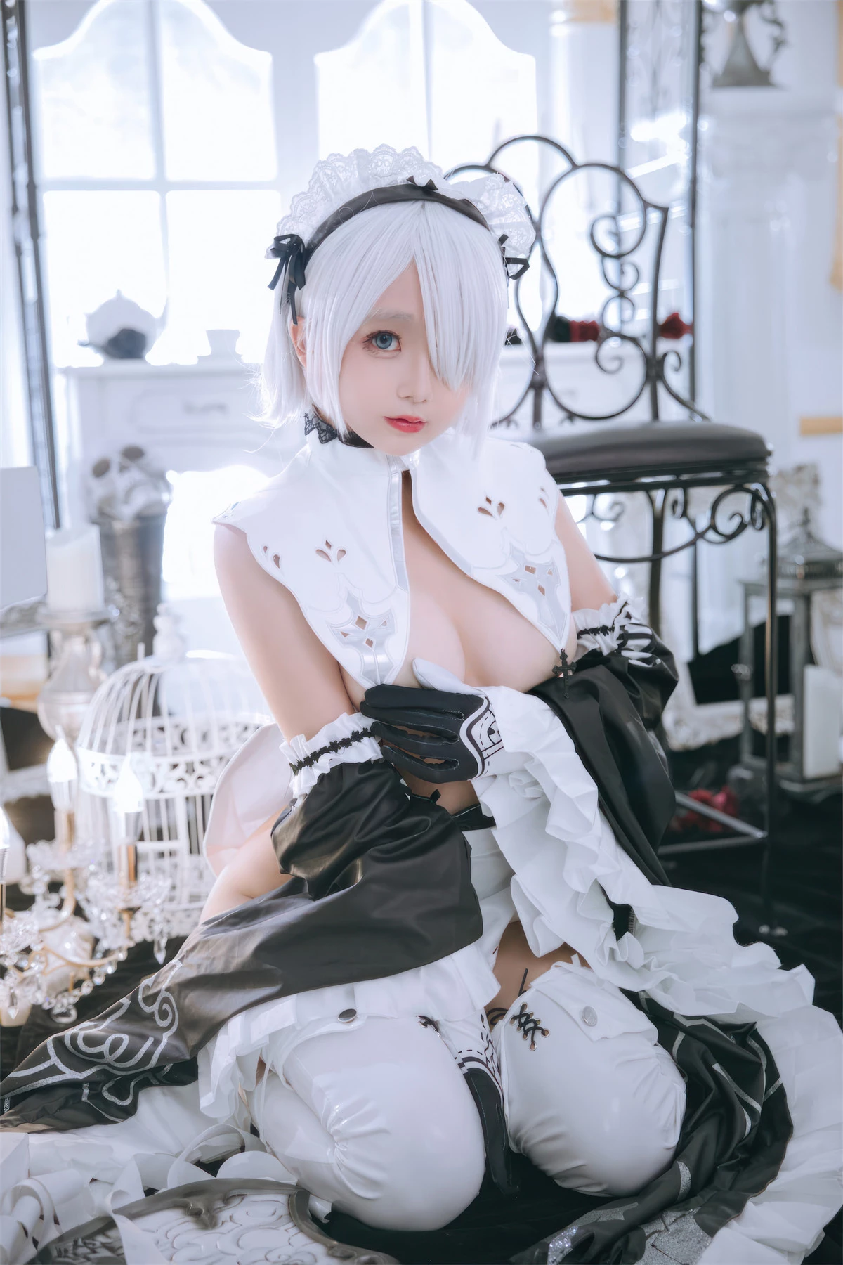 Xgyw.Org_Cosplay美女日奈娇2B奶盖女仆主题性感黑白情趣女仆装配白色腿袜秀完美身材诱惑写真86P