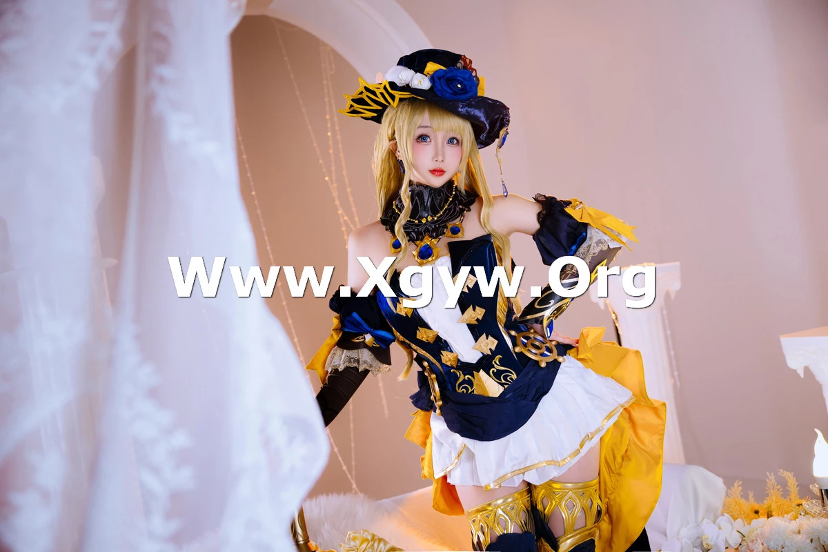 Xgyw.Org_Cosplay美女日奈娇娜维娅主题私房半脱露性感金色内衣秀油亮肌肤丰满身材诱惑写真74P