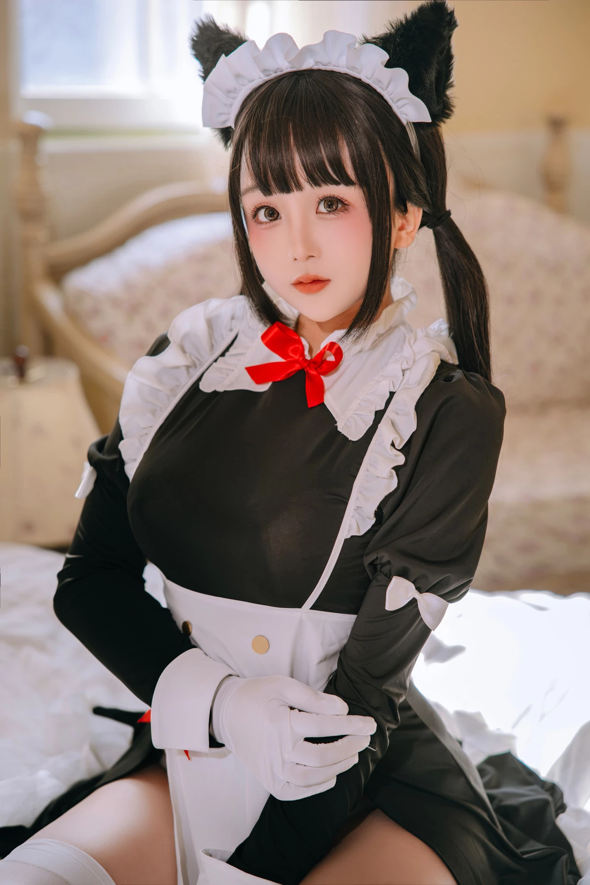 Xgyw.Org_Cosplay美女日奈娇猫娘女仆主题性感黑白两套女仆长裙配白丝袜秀丰满身材诱惑写真60P