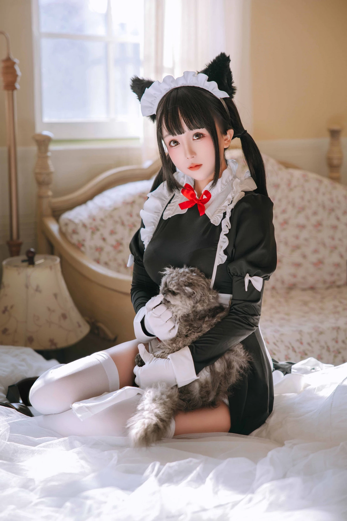 Xgyw.Org_Cosplay美女日奈娇猫娘女仆主题性感黑白两套女仆长裙配白丝袜秀丰满身材诱惑写真60P