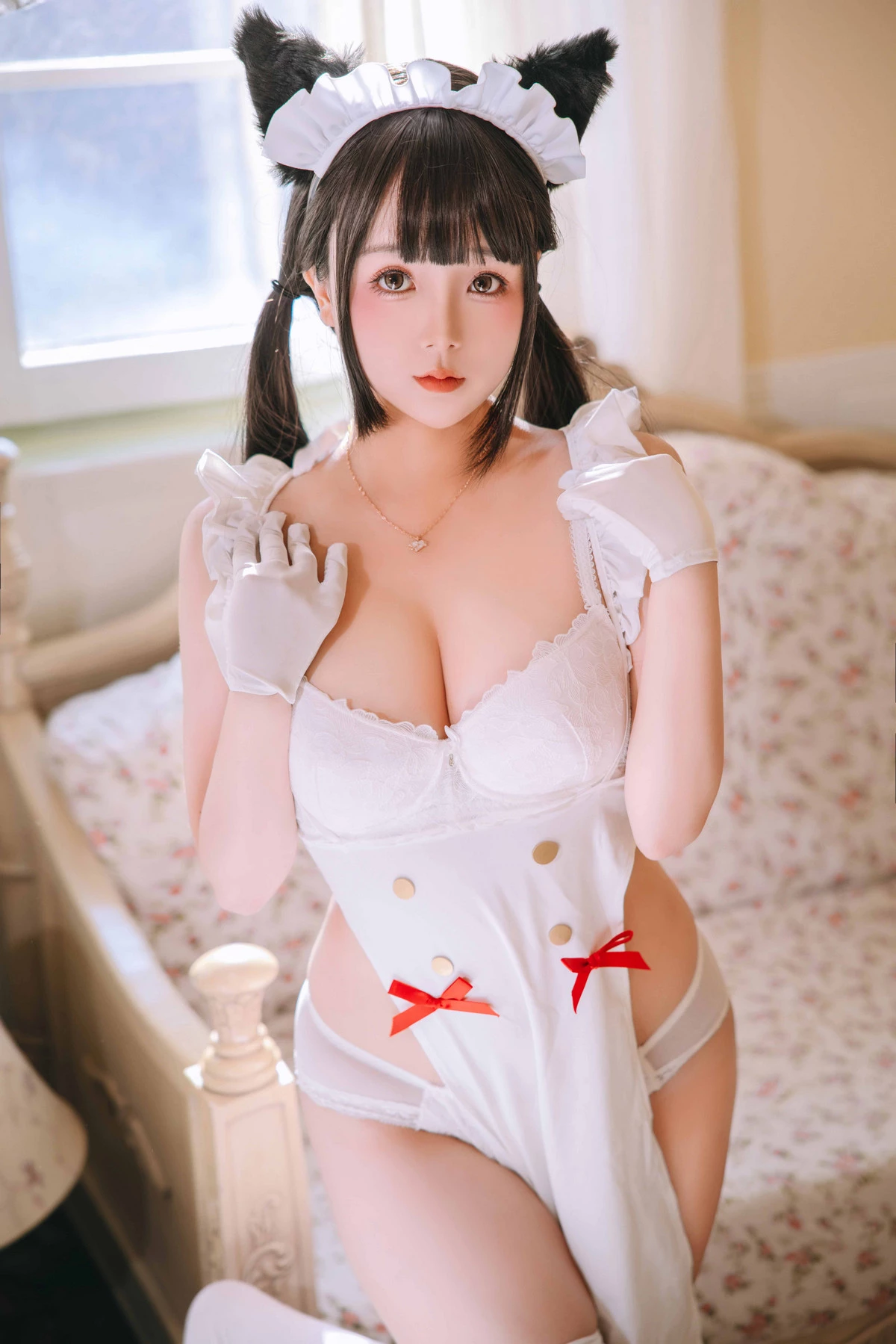 Xgyw.Org_Cosplay美女日奈娇猫娘女仆主题性感黑白两套女仆长裙配白丝袜秀丰满身材诱惑写真60P